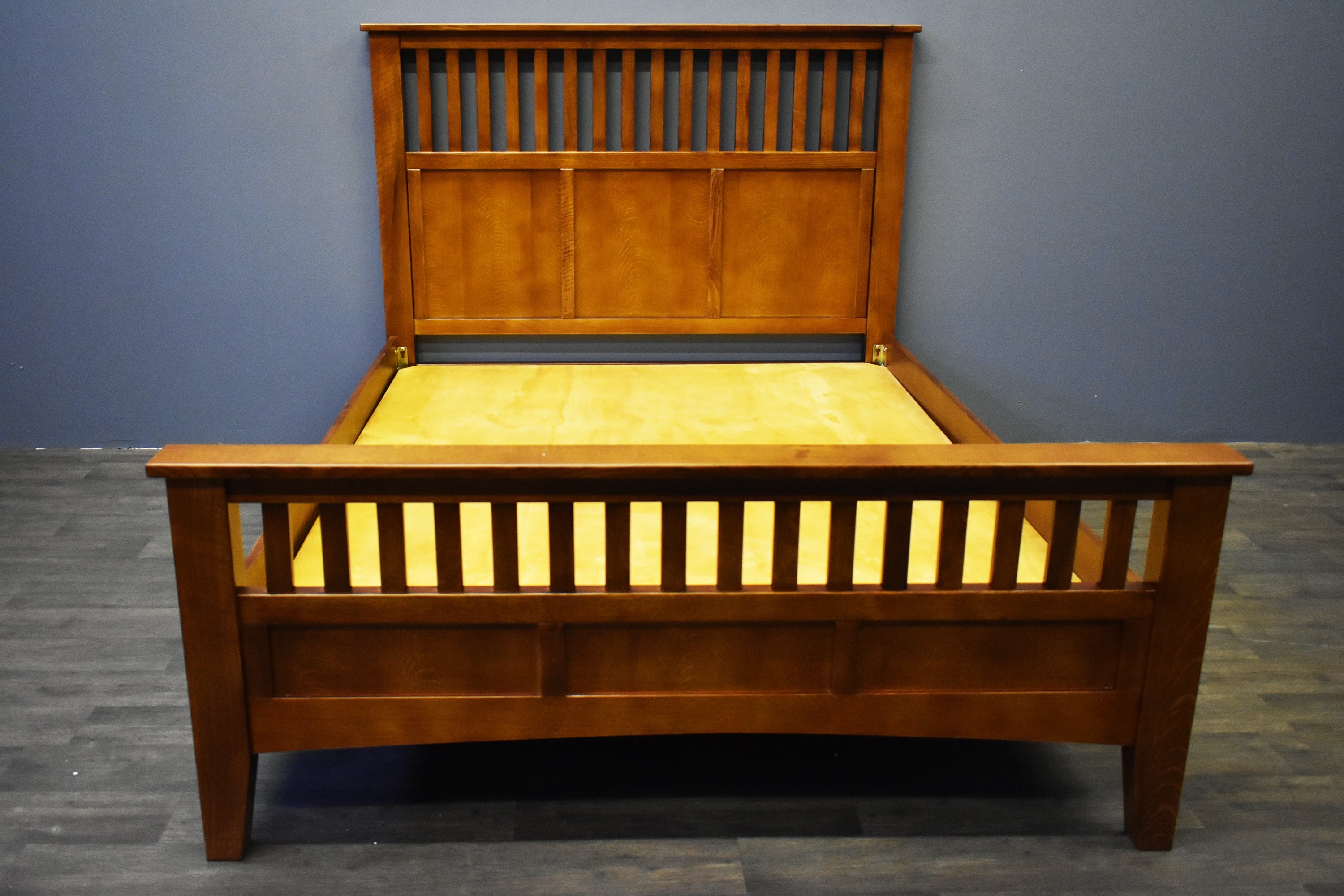 Mission Style Quarter Sawn Oak Bed with Slats - Michael's Cherry