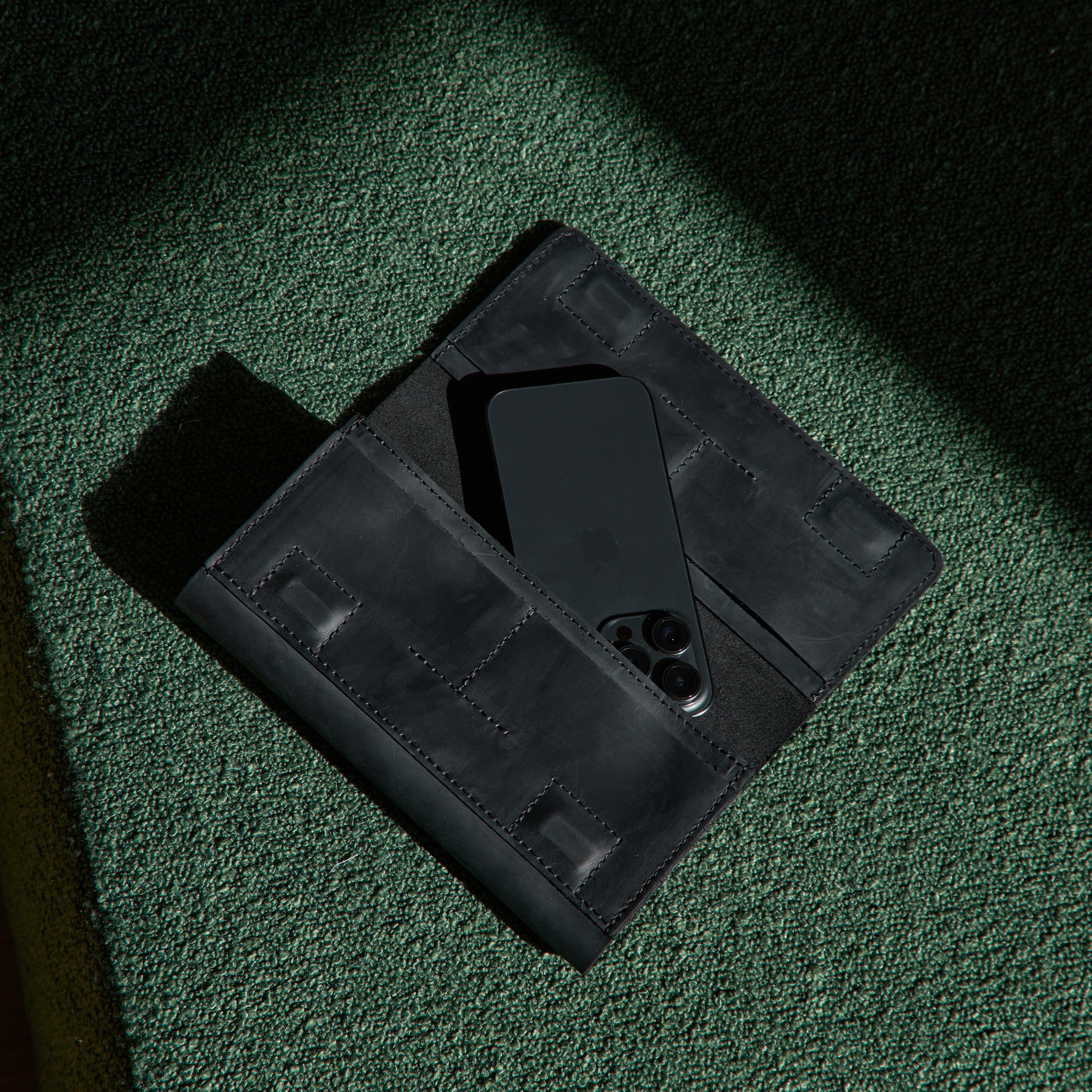 Klondike wallet-clutch