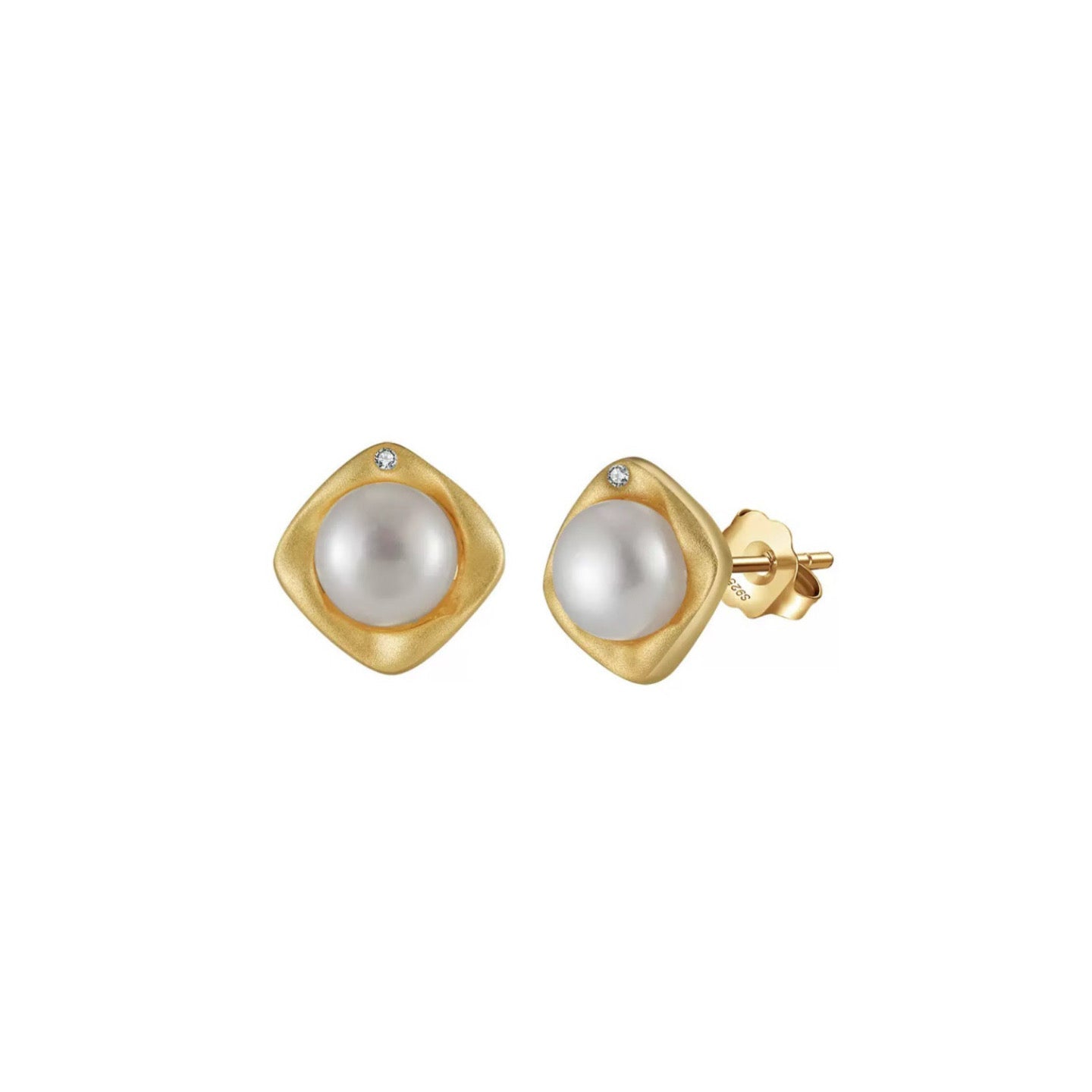Soft Square Pearl Stud Earrings