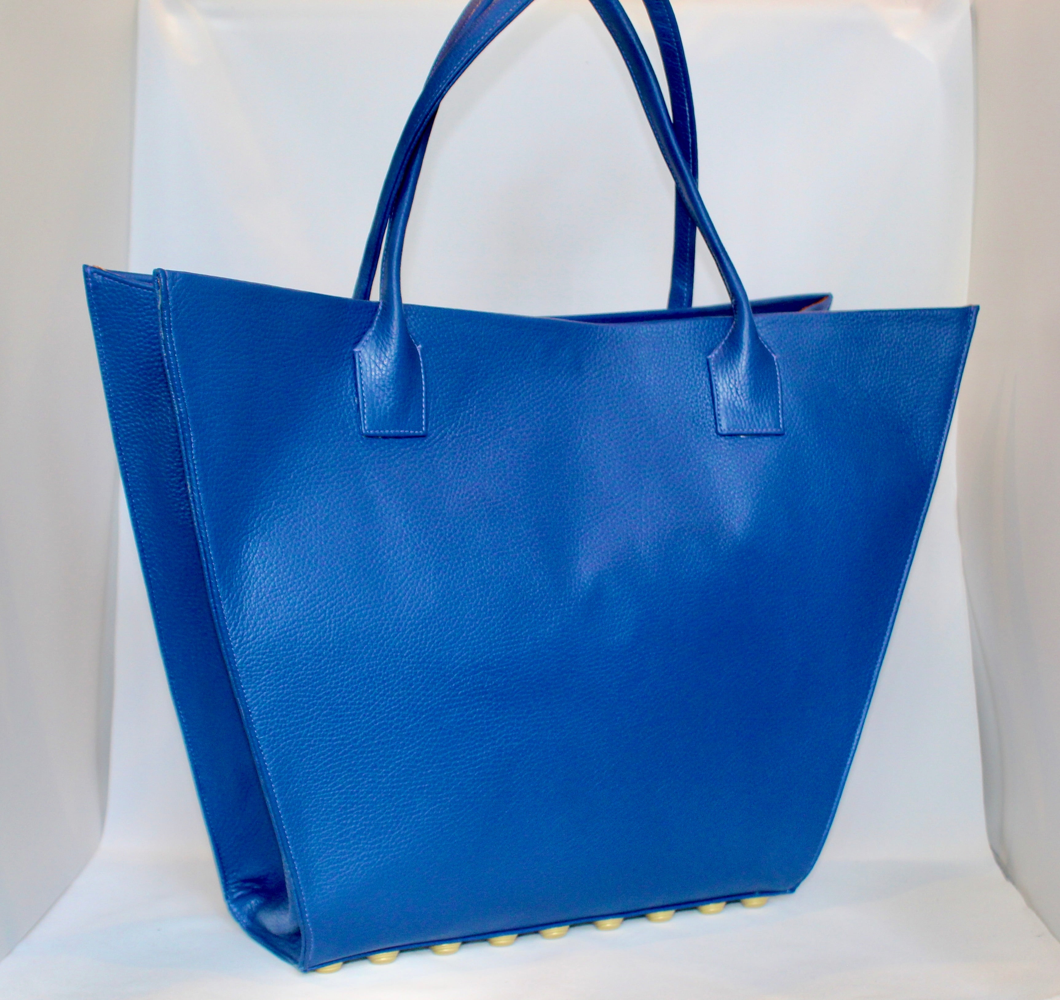 Joan Tote