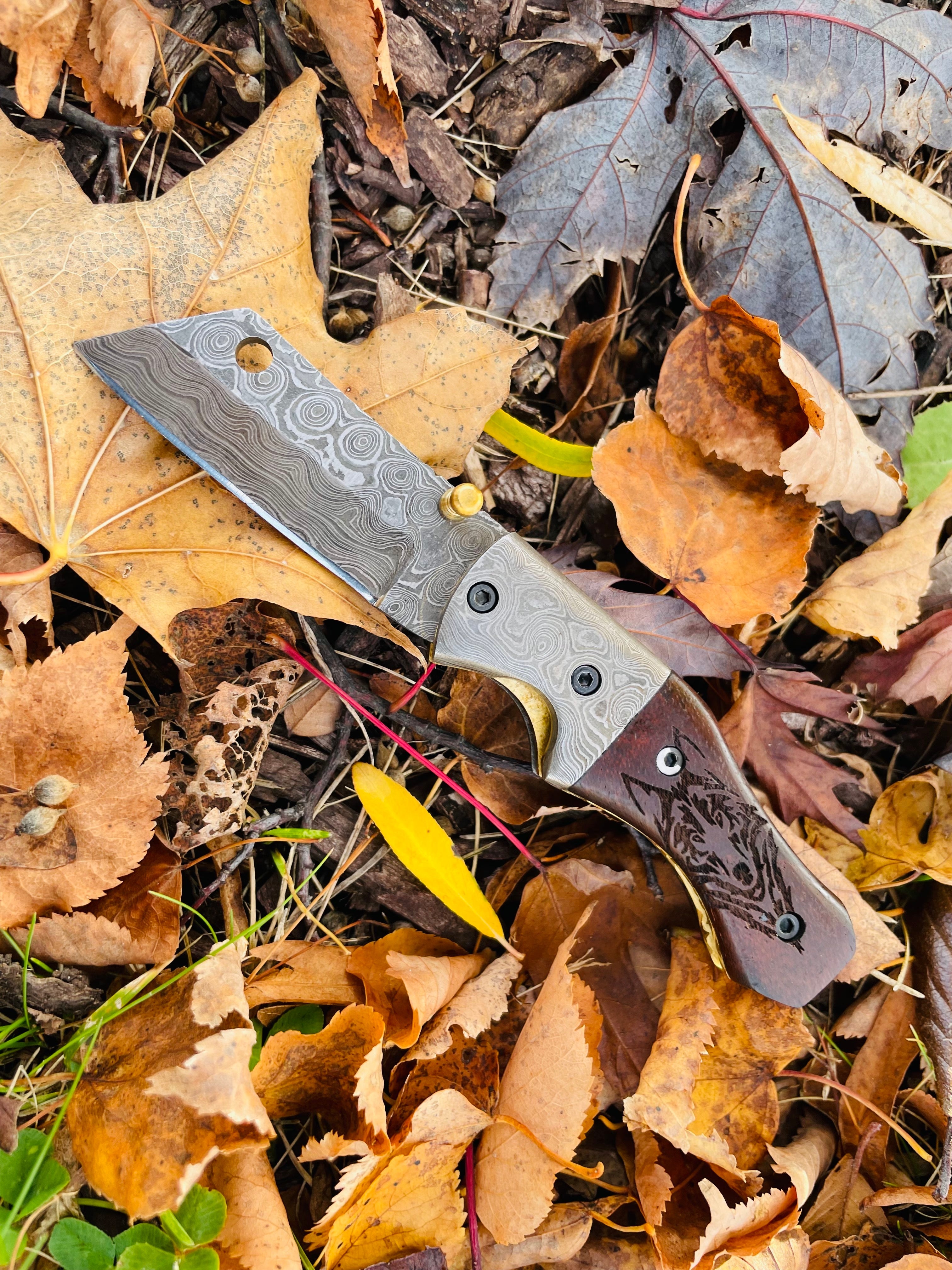 Damascus Steel Handmade Folding Knife Wolf Engraved TF-083 Limited Run