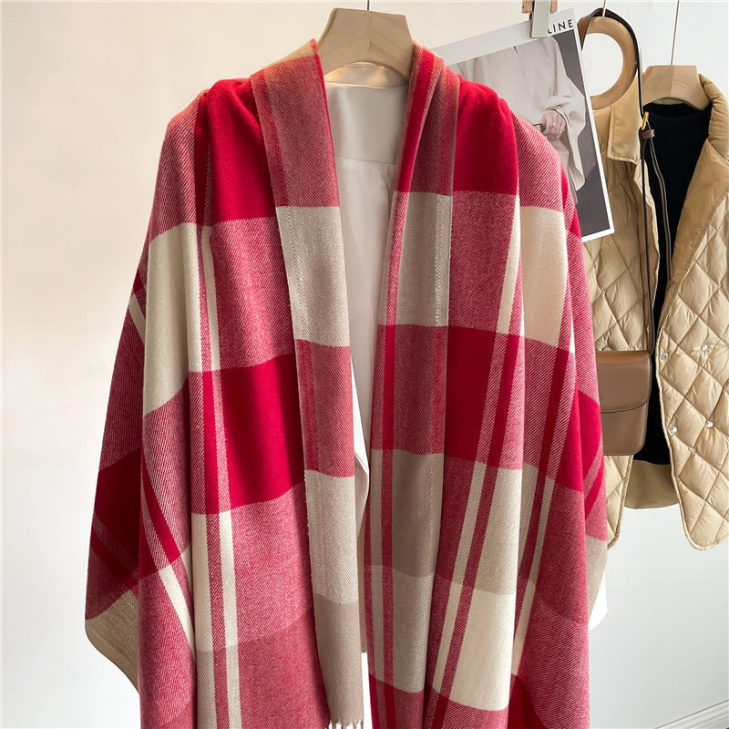 Checkered Cashmere Scarf – Timeless Elegance for Every Season