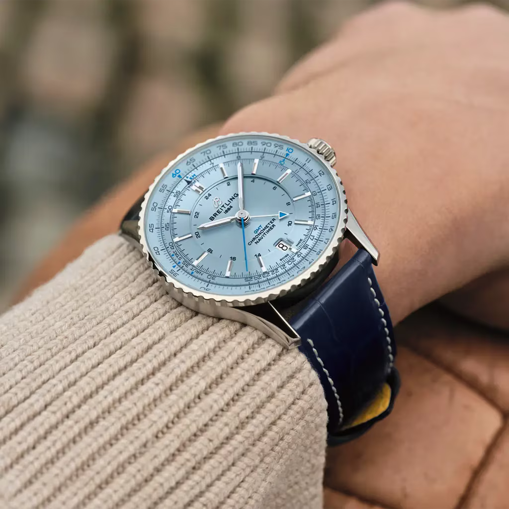 Breitling Navitimer Automatic GMT 41 – Stainless Steel with Blue Alligator Strap