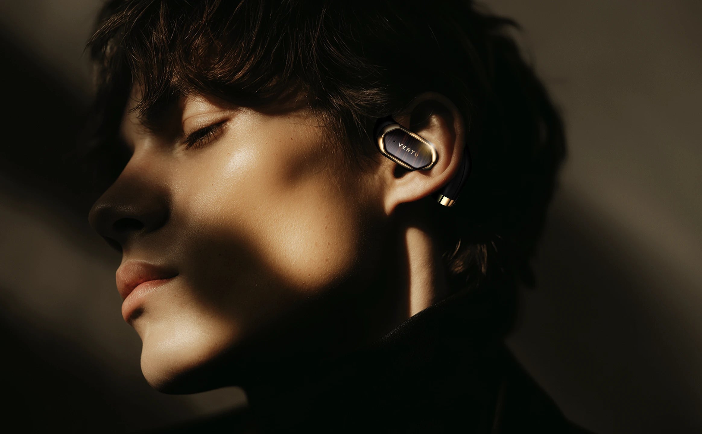 Phantom Series — Open-Wear AI Earbuds in Premium Wood