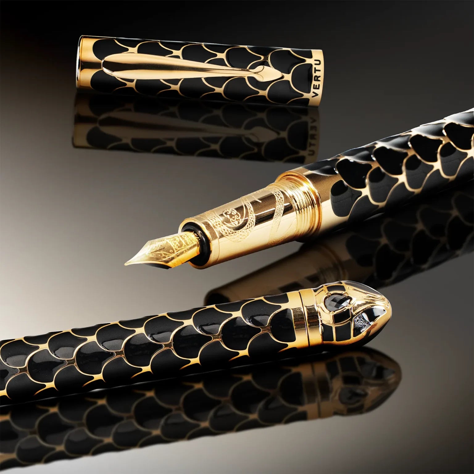 Vertu Serpent Scepter — Luxury Fountain Pen