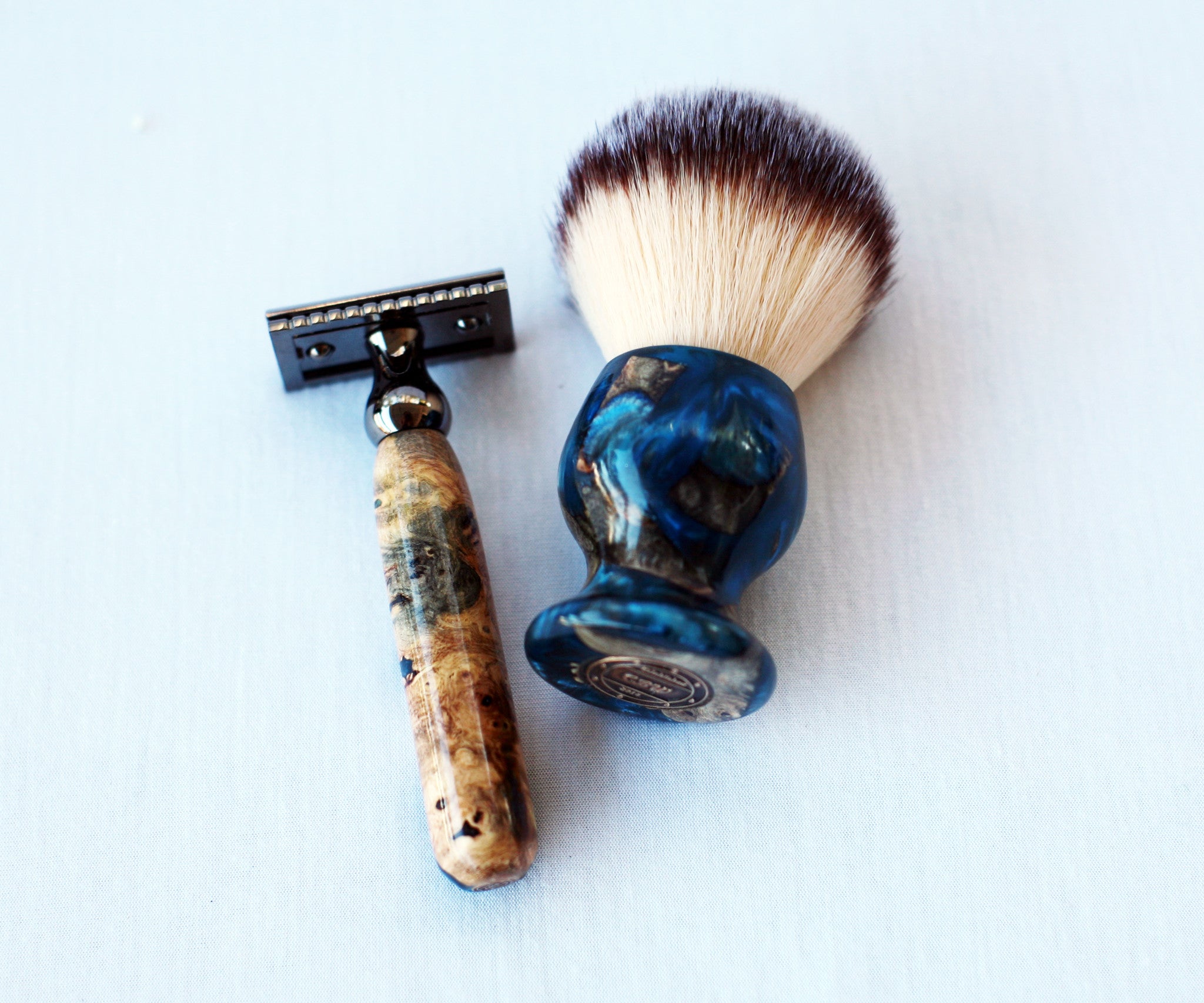 Buckeye Burl Shave Set – Handmade Safety Razor, 26mm Synthetic Shaving Brush & Stand – Blue Resin Wet Shaving Kit – Luxury Men’s Grooming Gift