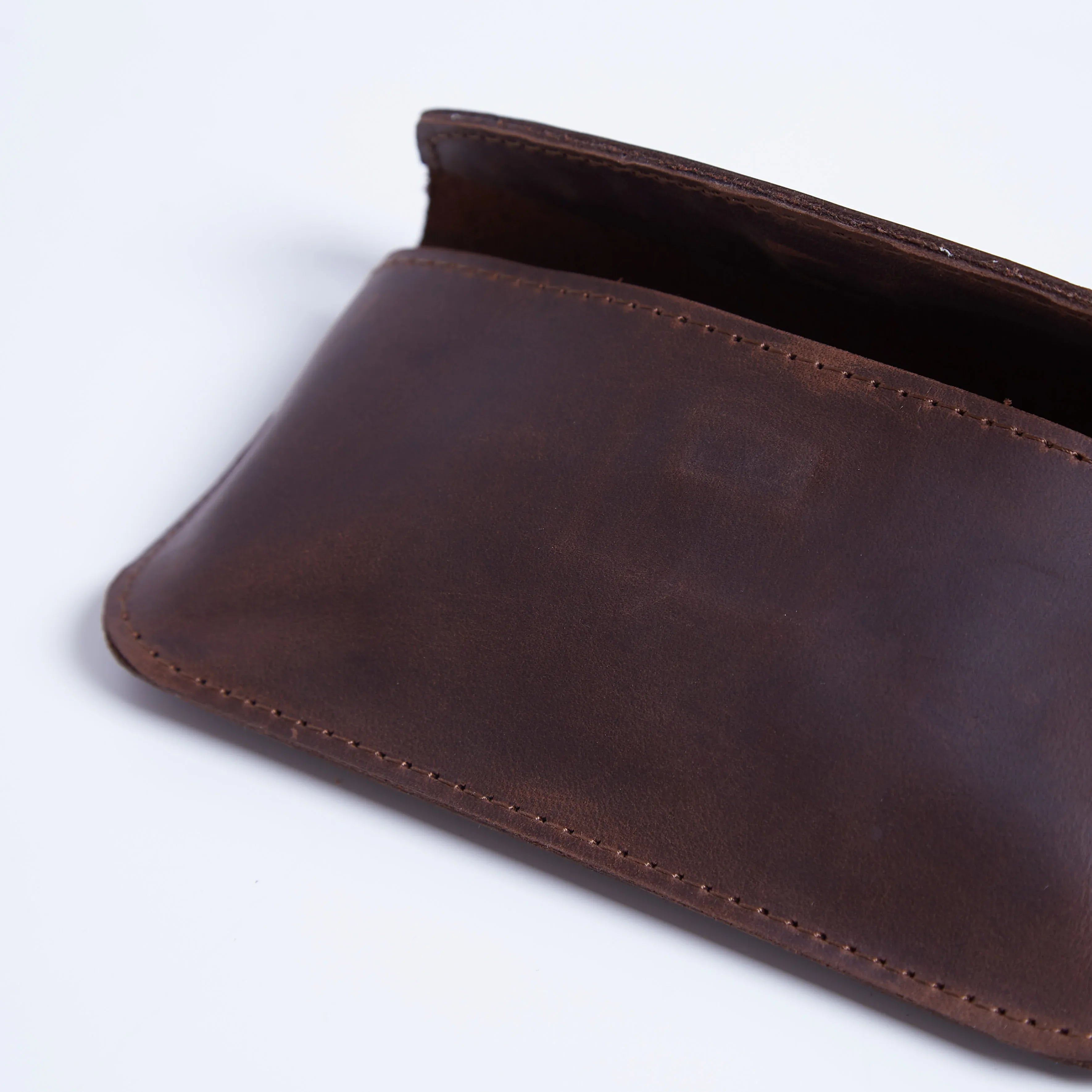 Ellet glasses case
