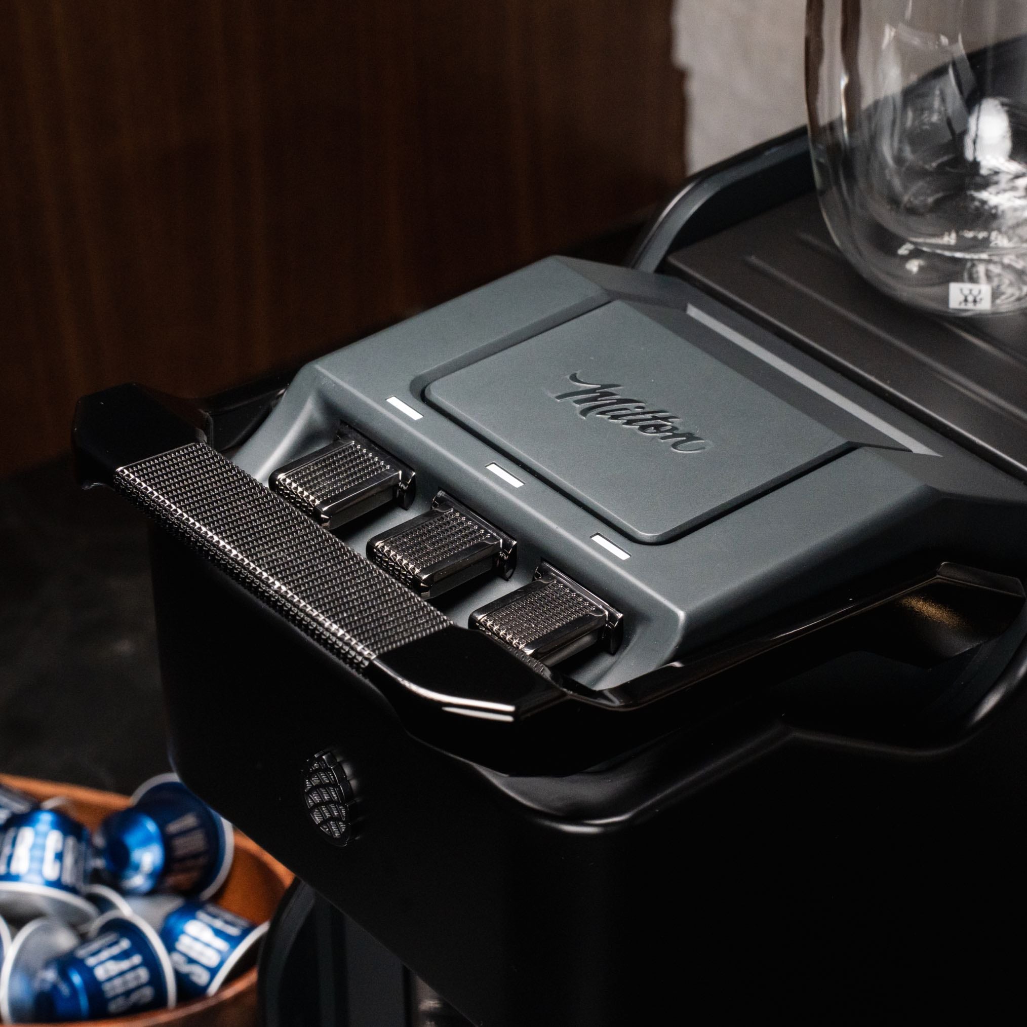 Line1 Espresso and Coffee Machine: Satin Black