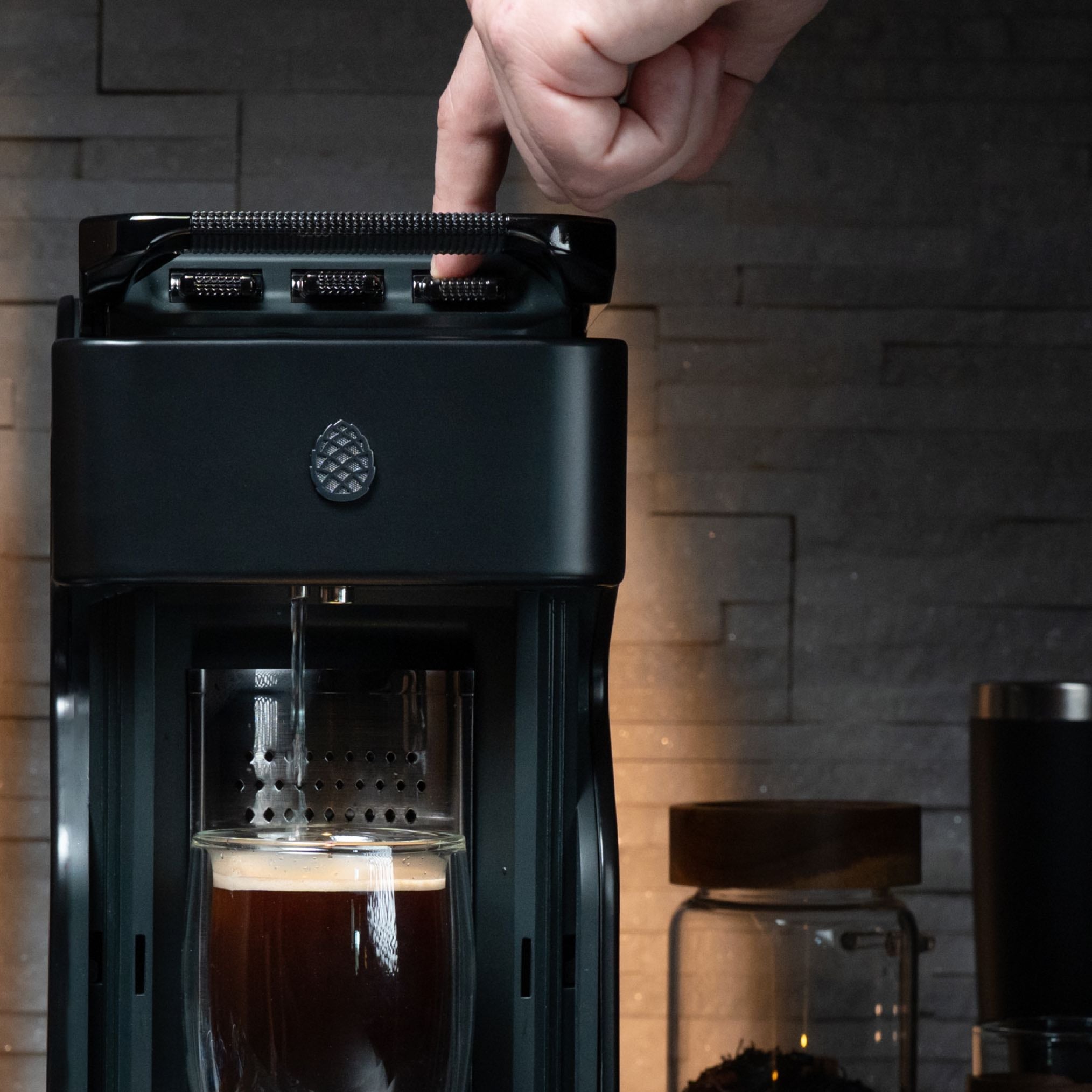 Line1 Espresso and Coffee Machine: Satin Black