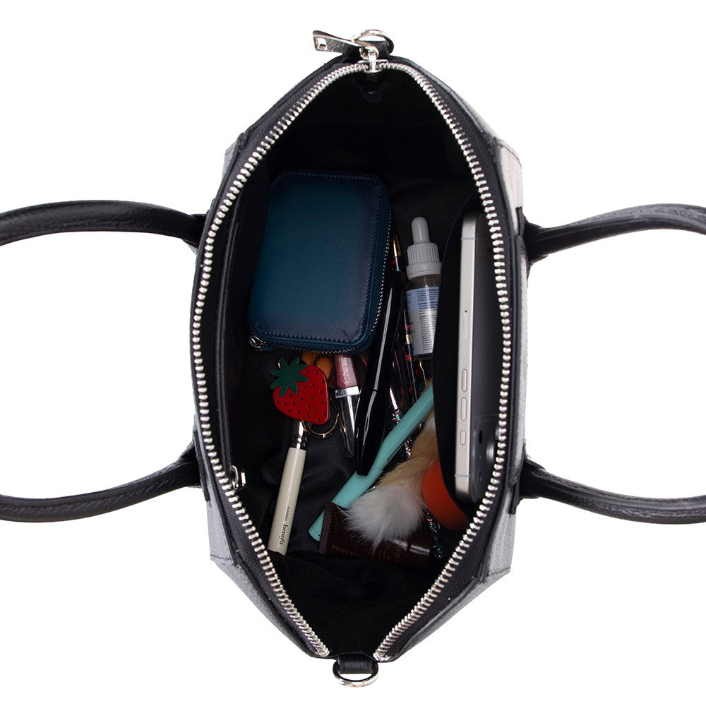 Lorenza Small Women’s Leather Bag – Genuine Leather Handbag for Everyday Elegance | Minimal & Handcrafted