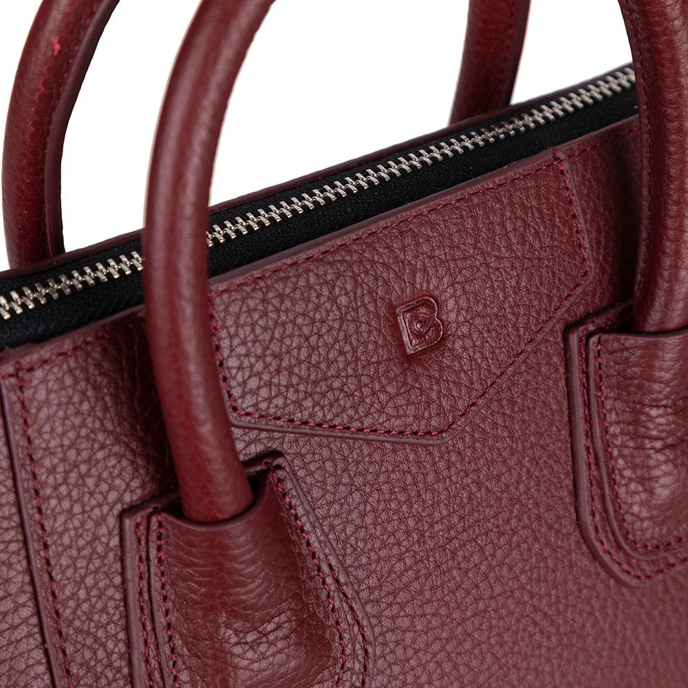 Lorenza Small Women’s Leather Bag – Genuine Leather Handbag for Everyday Elegance | Minimal & Handcrafted