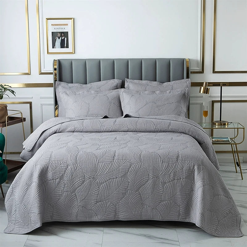 Export High-Grade Plain Embroidered Two Sides Palm Leaf Bedspread