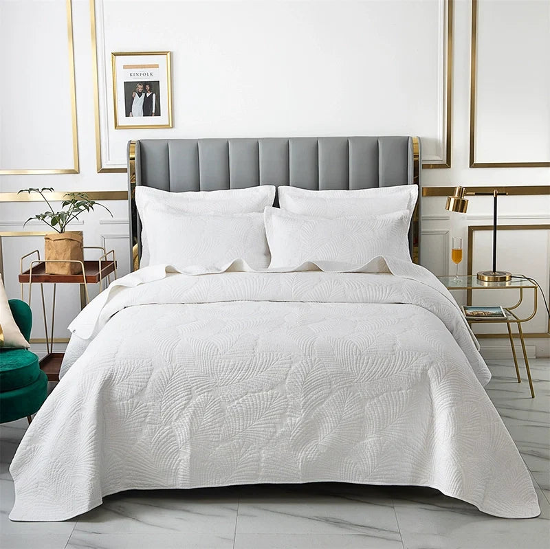 Export High-Grade Plain Embroidered Two Sides Palm Leaf Bedspread