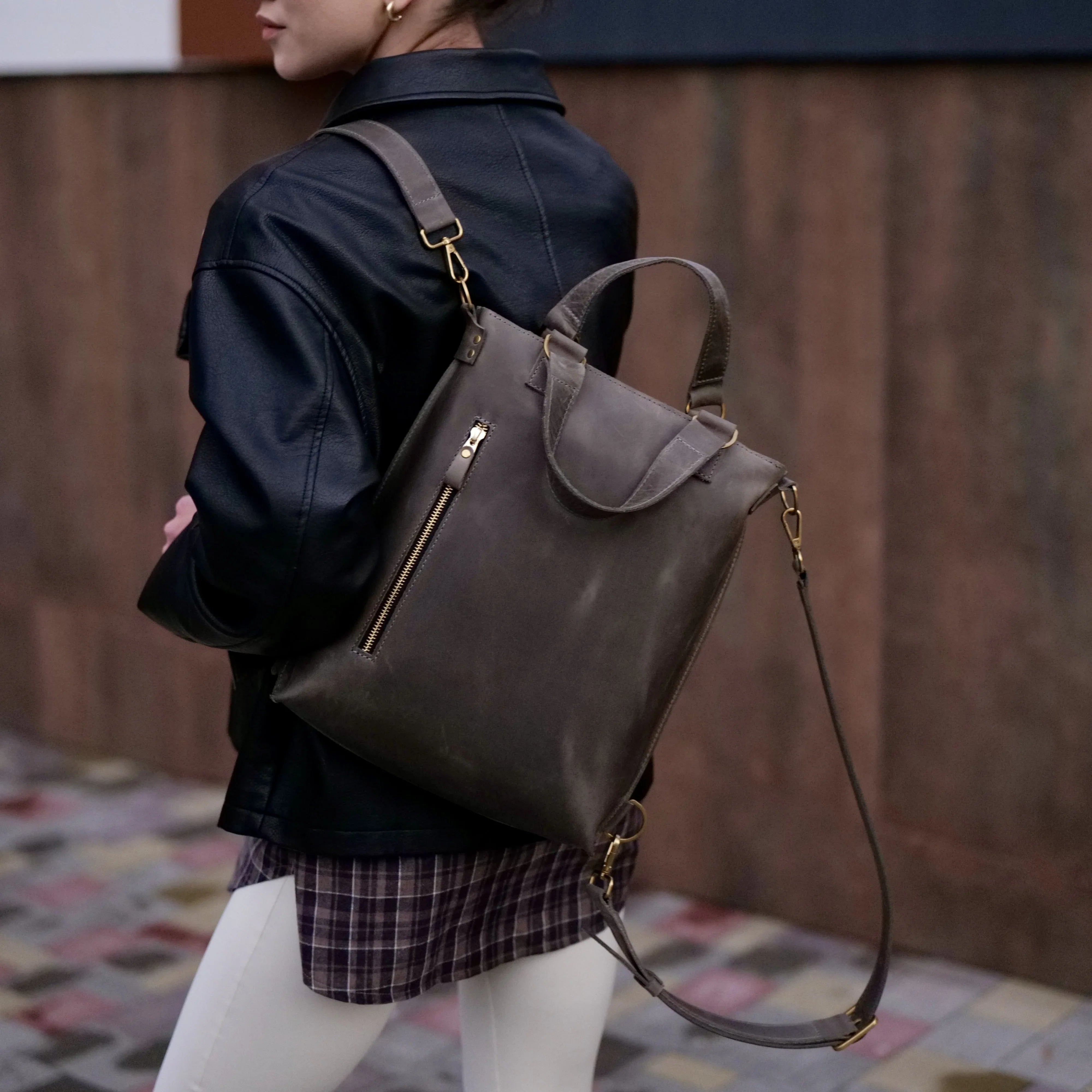 Optimus convertible bag