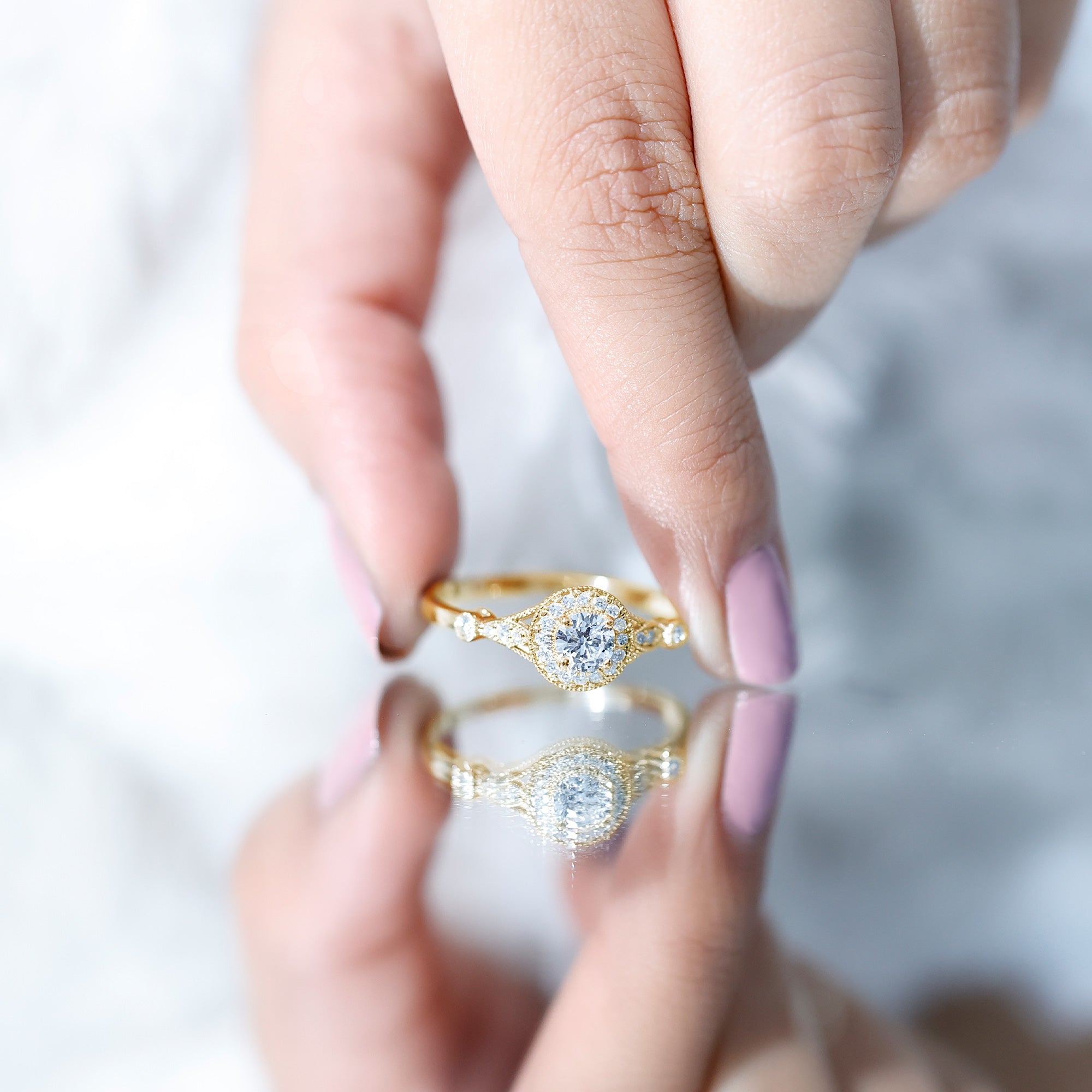 Round Cut Moissanite Antique Engagement Ring