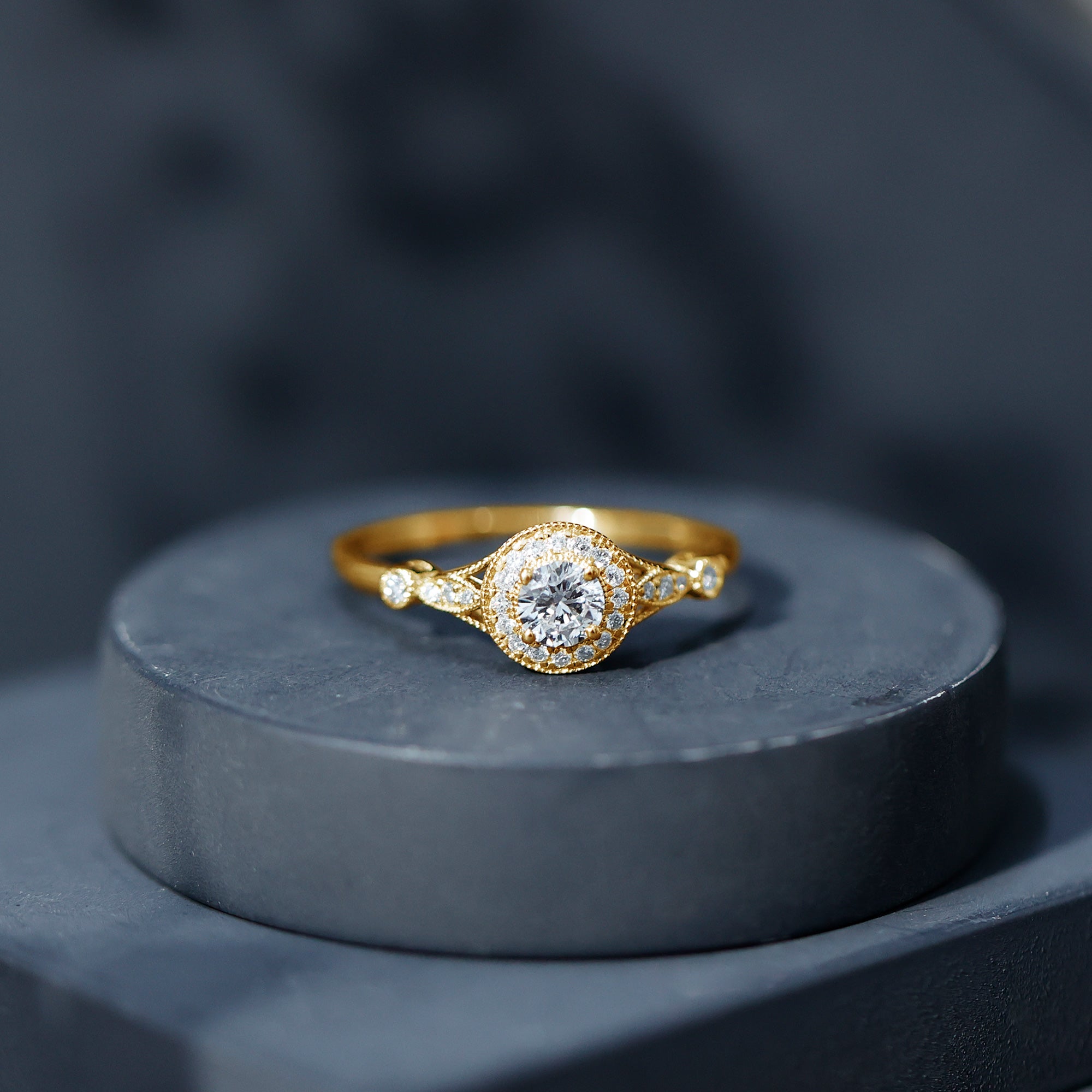 Round Cut Moissanite Antique Engagement Ring