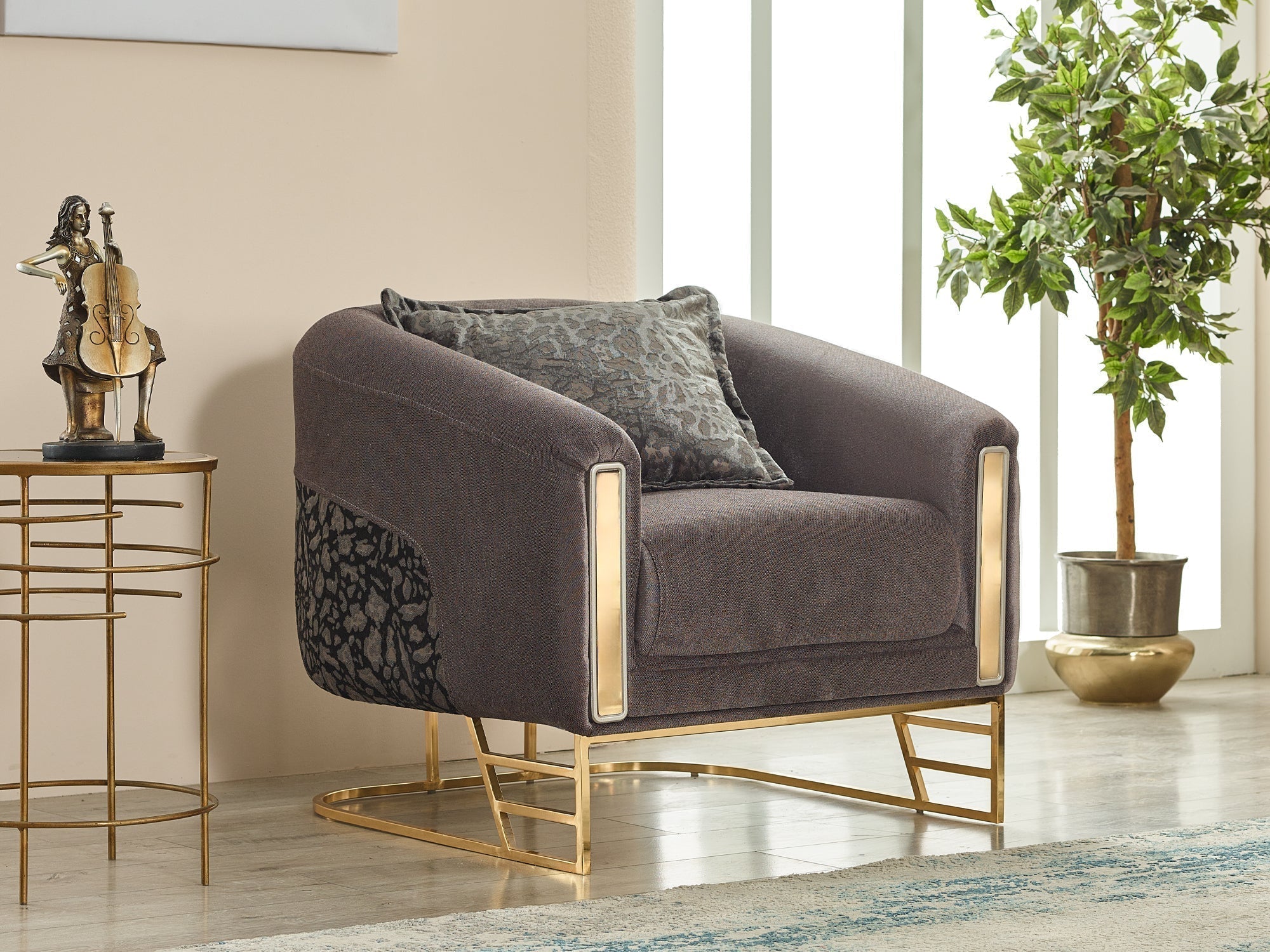 Romans Living Room Set