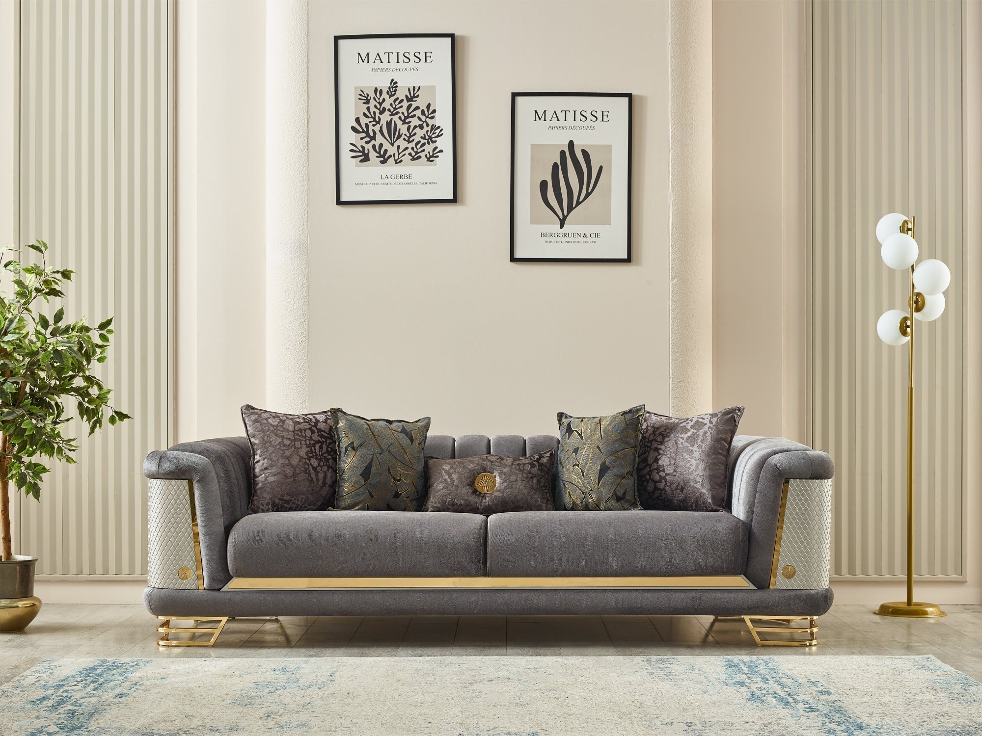 Romans  Sofa
