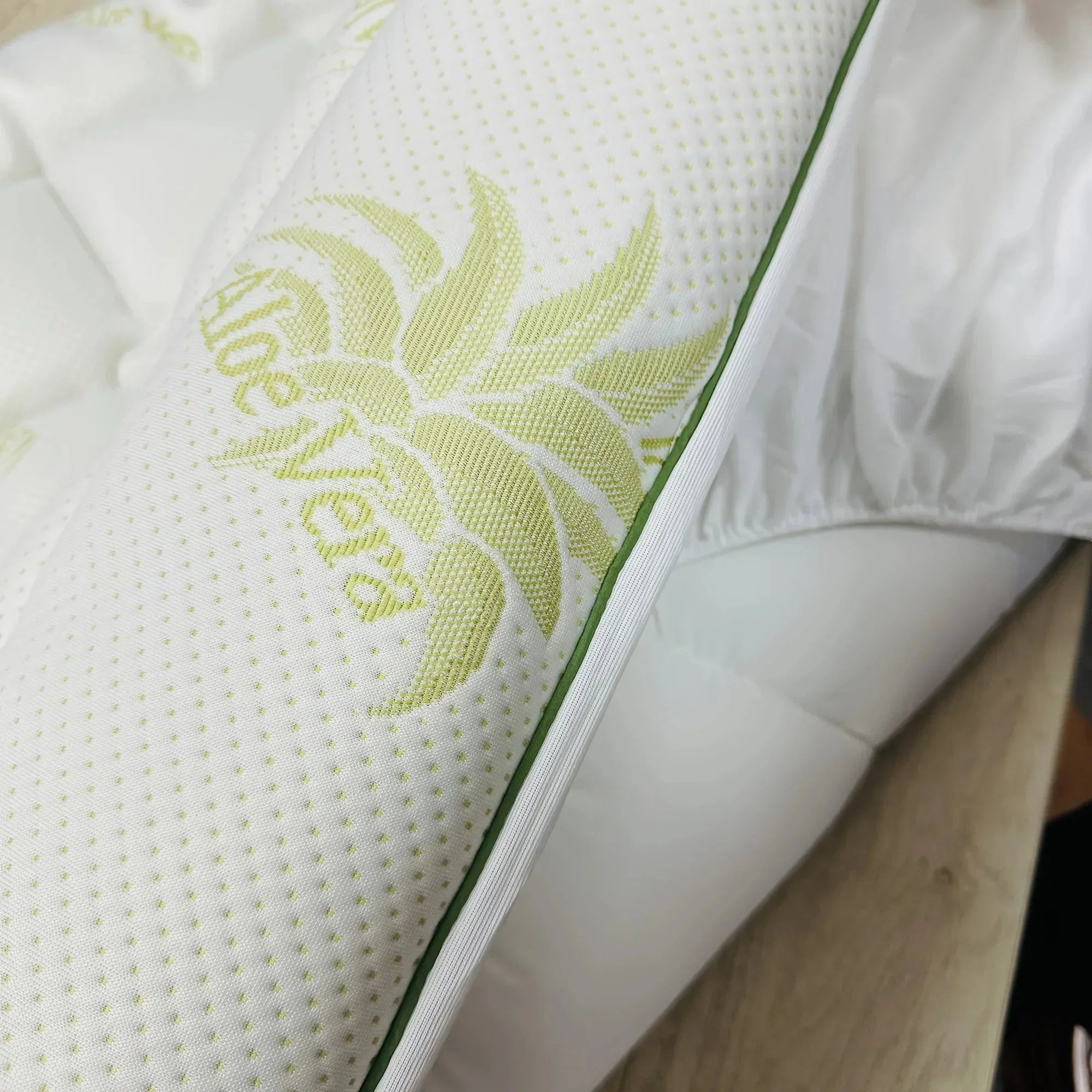 Bamboo Mattress Topper – Cooling, Extra Thick & Soft Quilted Cover for Back Pain Relief