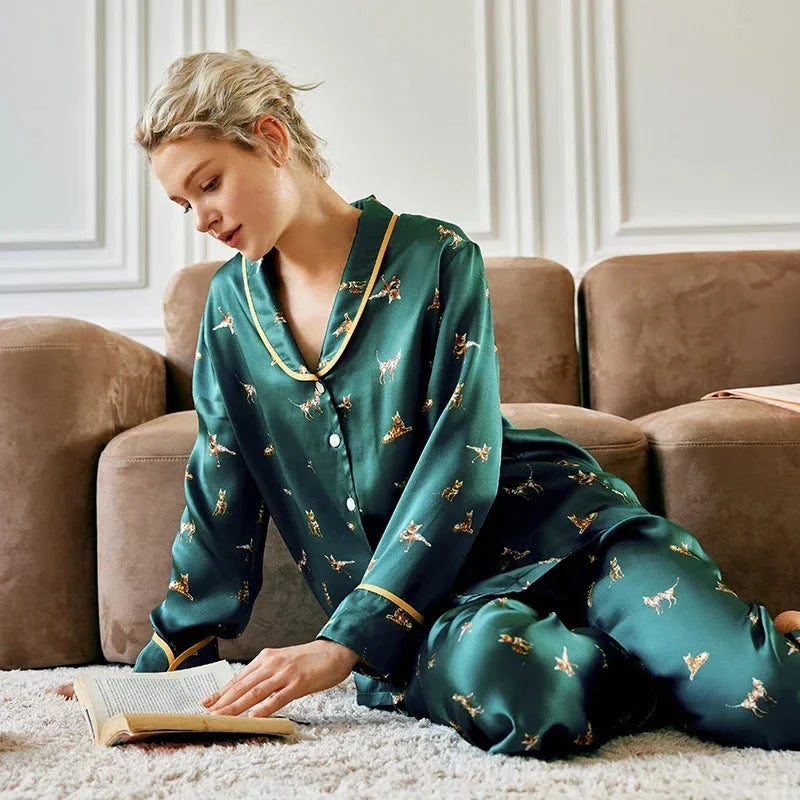 Mulberry Silk Kitty Pyjama Set Autumn Nightwear