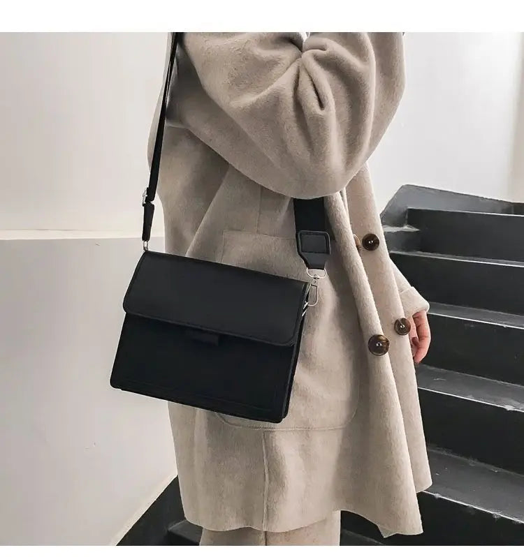 Fashion Brand Women's Small Crossbody Bag | Lightweight PU Leather Messenger Bag (Flap Handbag Purse, Summer Travel Bag for Female)