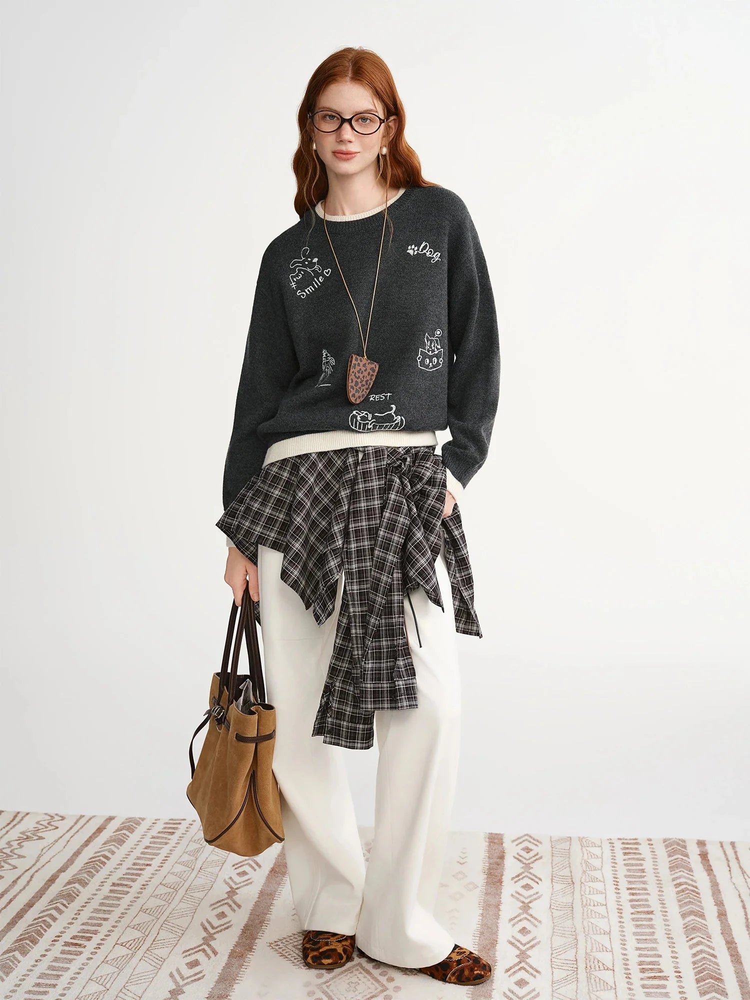 Plus Size Embroidered Round Neck Sweater Cute Winter Knit