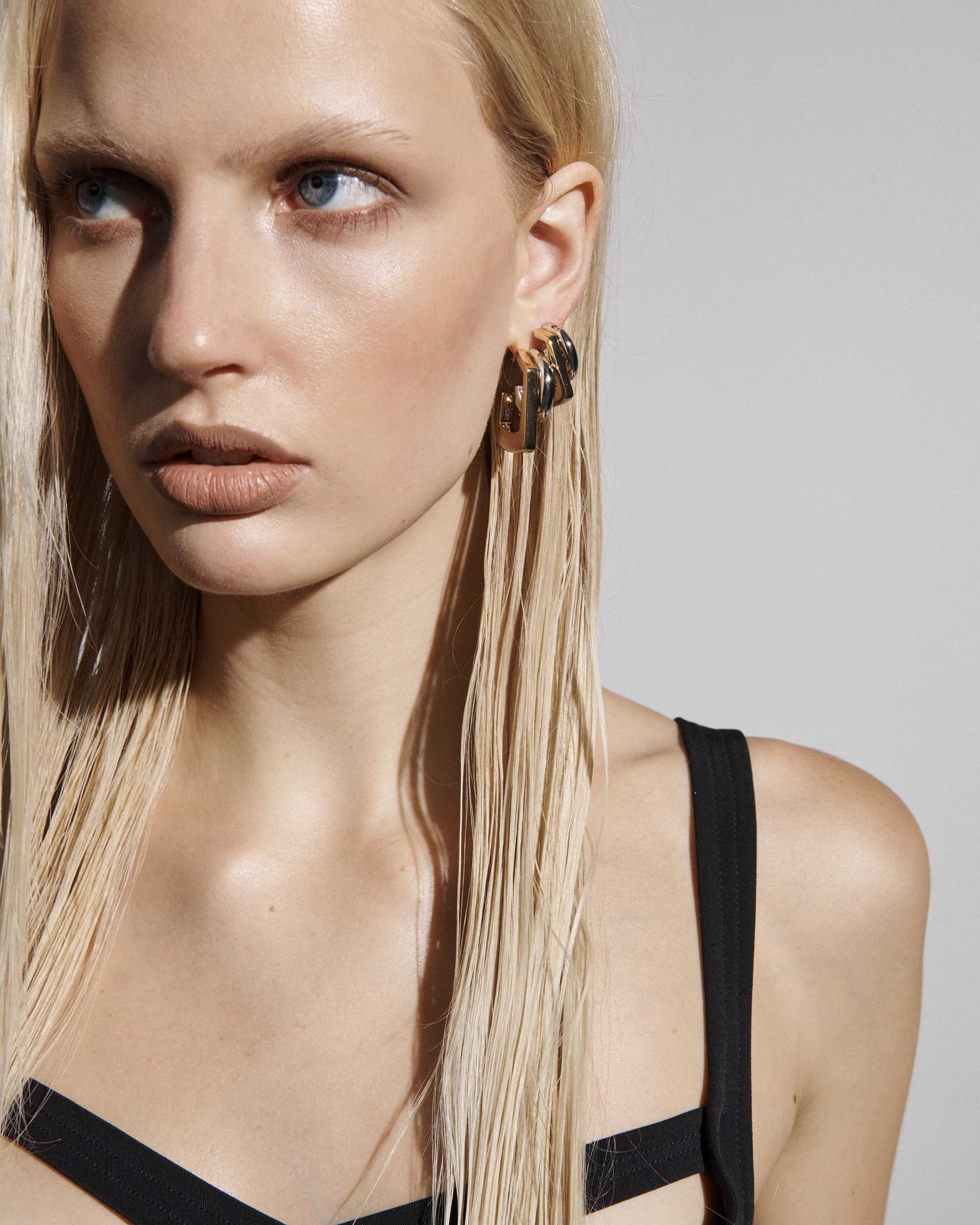 Tina Mini Earrings