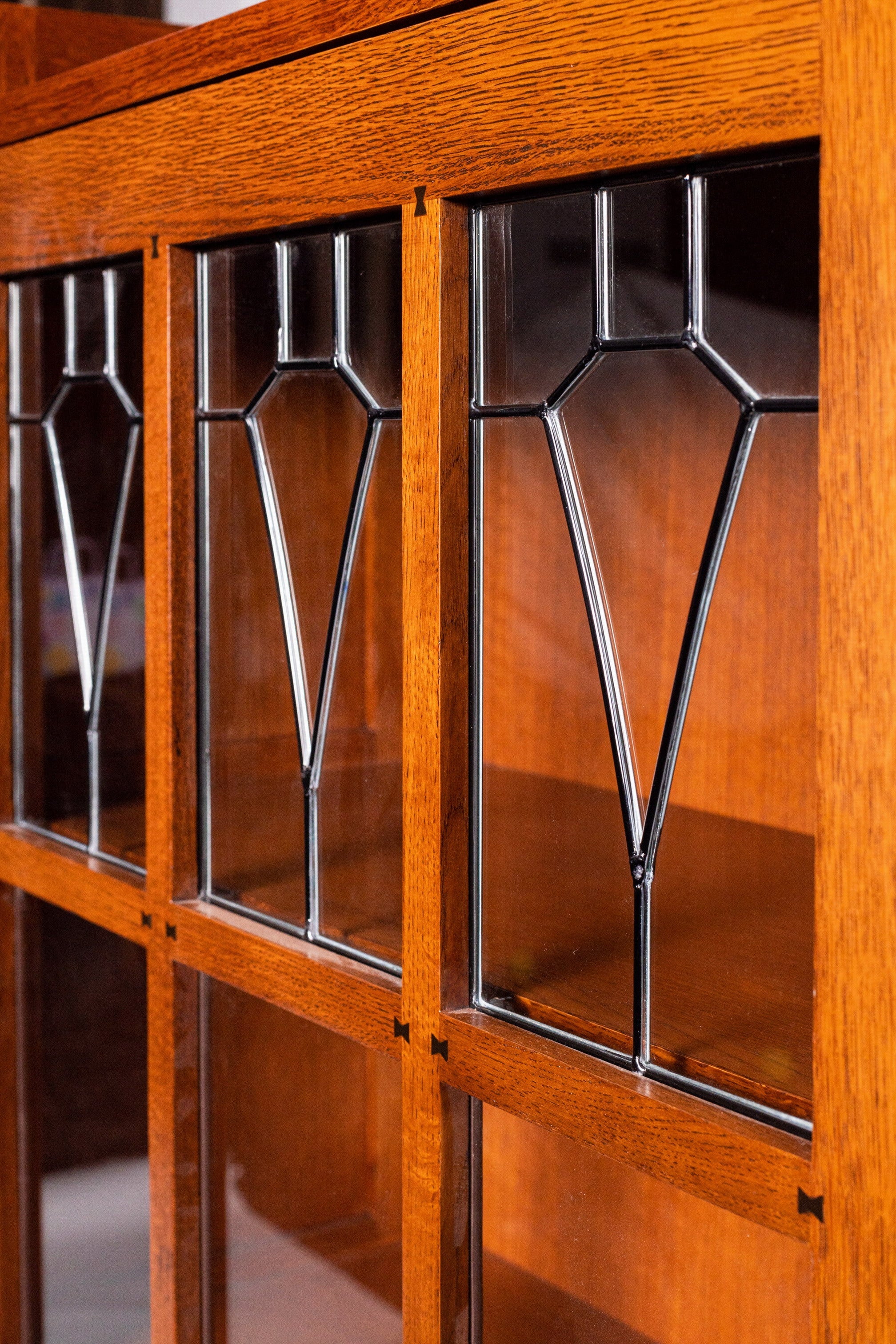 Mission Leaded Glass Bookcase with Lock & Key