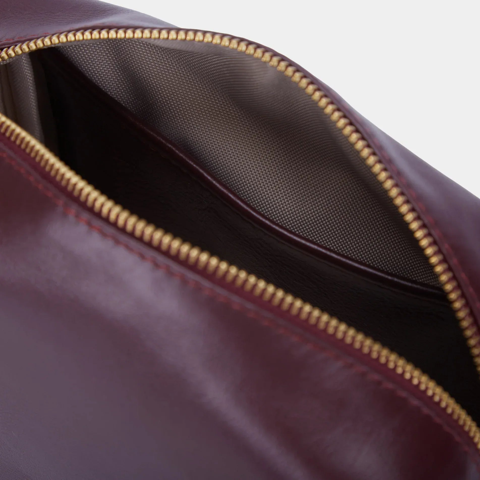 Mirage cosmetic bag set