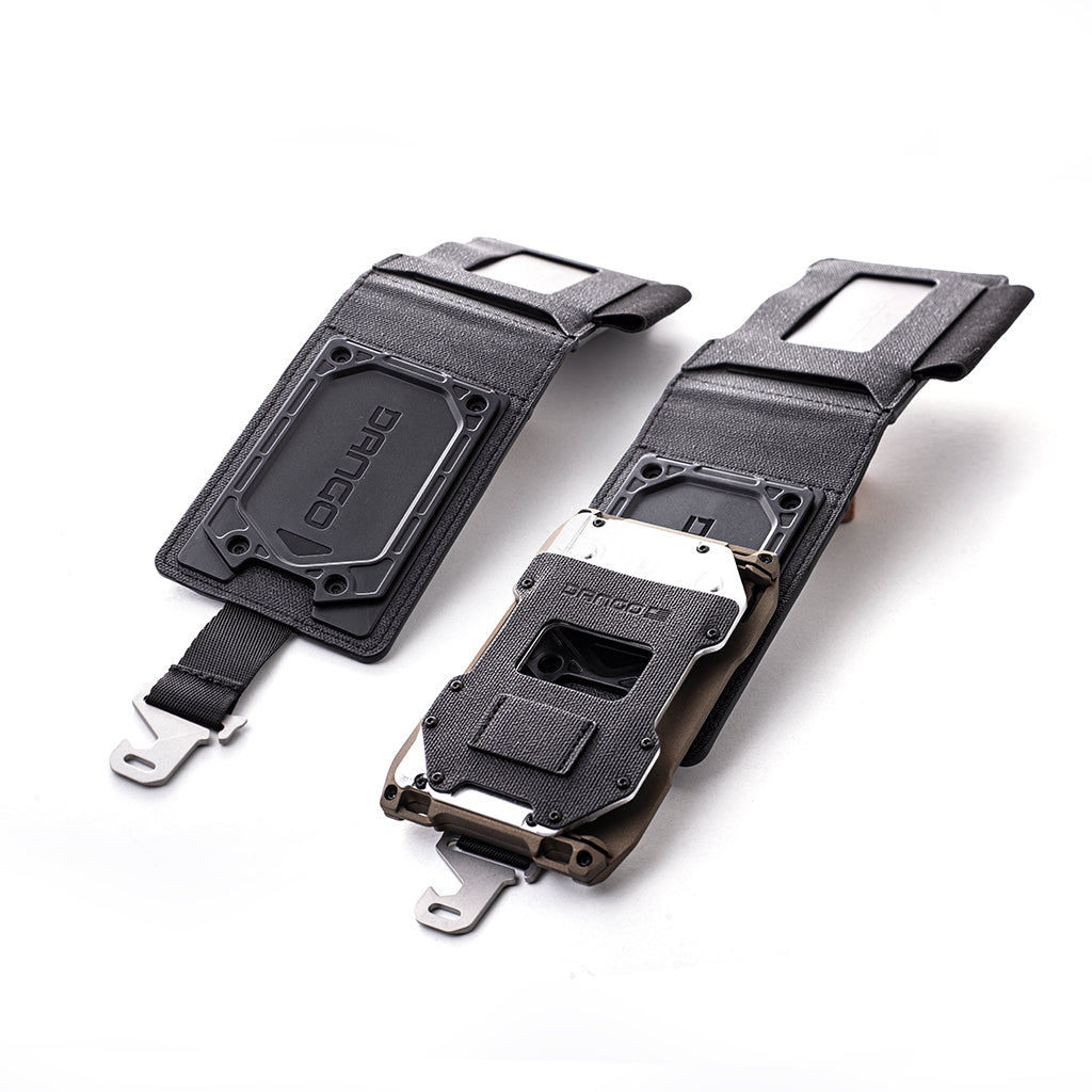 A10 DTEX Bifold Pull Pocket Adapter with MT01