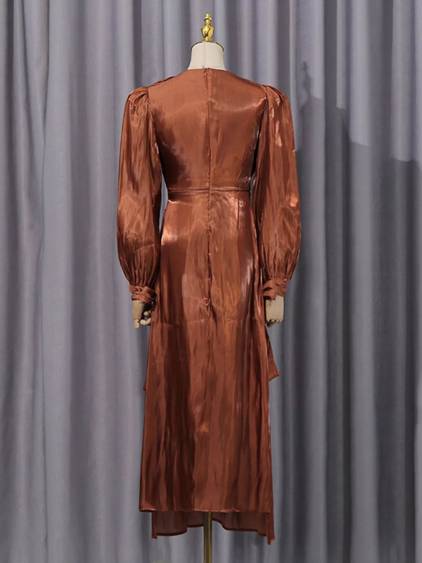 Front Twisted Draped Long Sleeve Maxi Dress