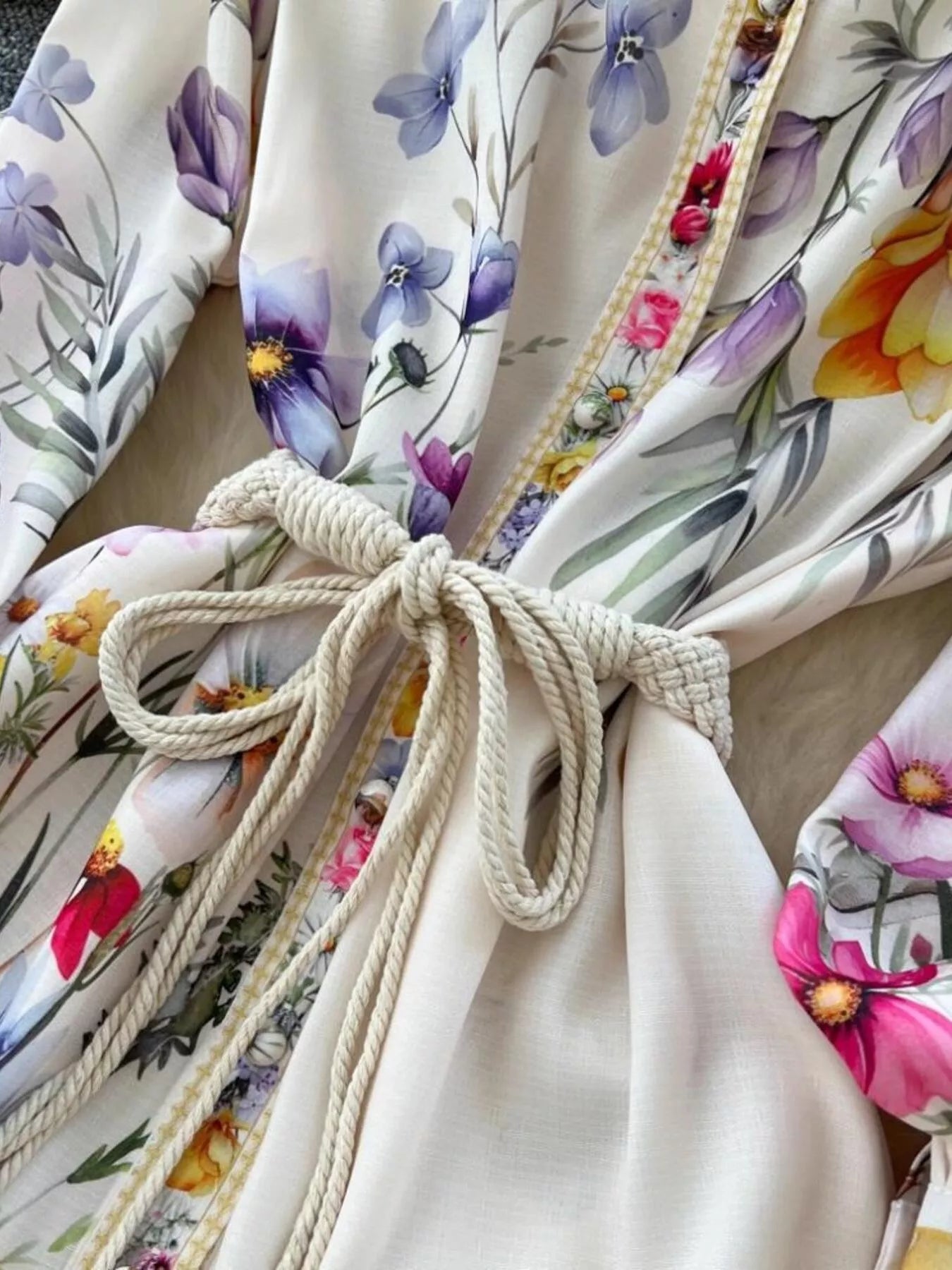 Floral Print Lantern Sleeve Midi Dress