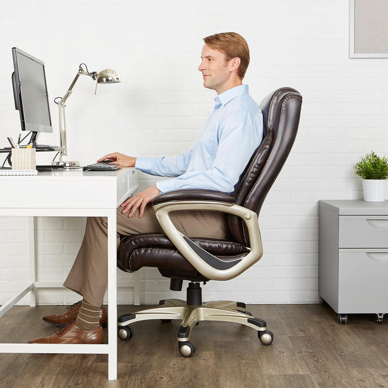 Big Tall Executive Office Chair With Lumbar Support Brown - Overture Gifts