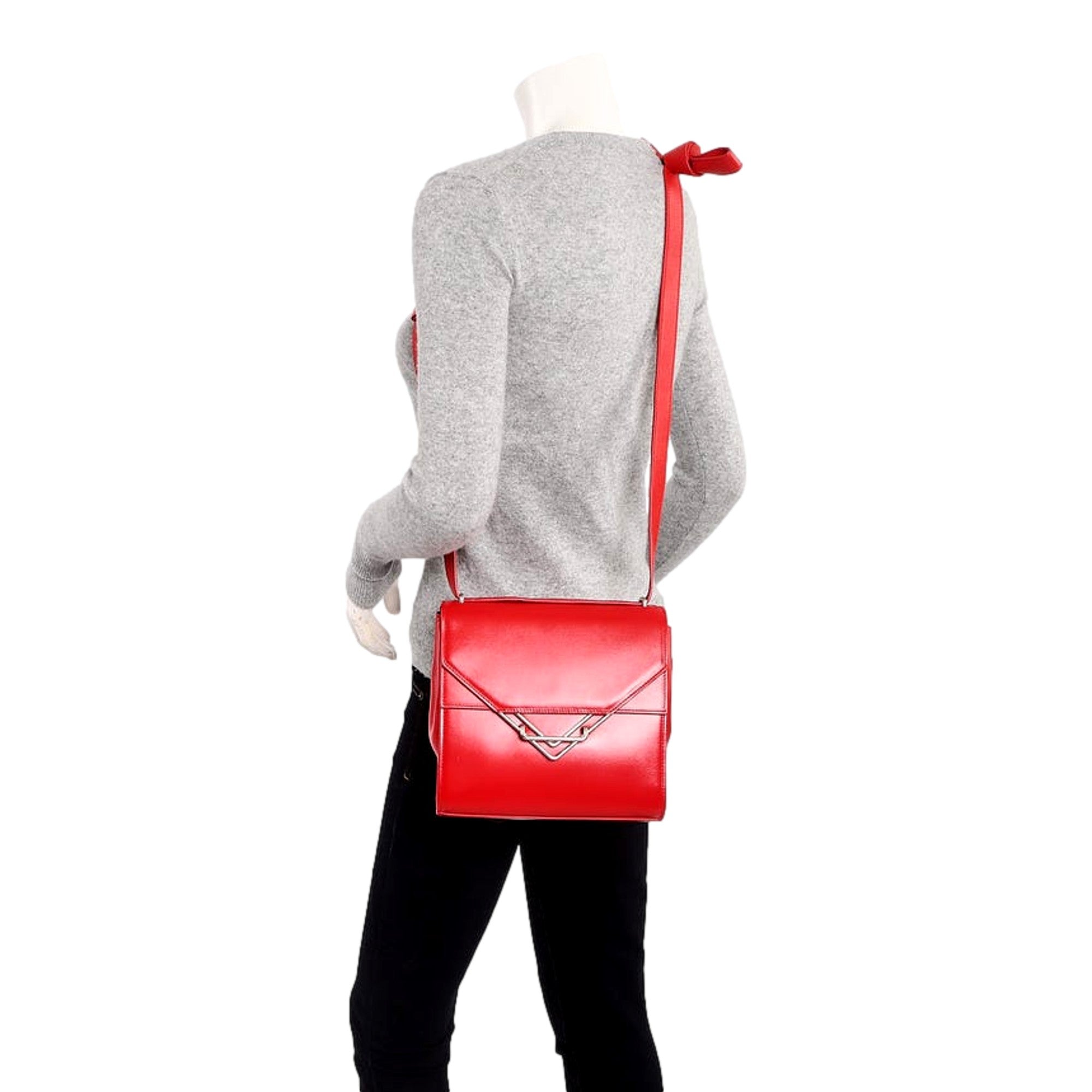 Bottega Veneta The Clip Chili Red Calfskin Leather Shoulder Crossbody Bag