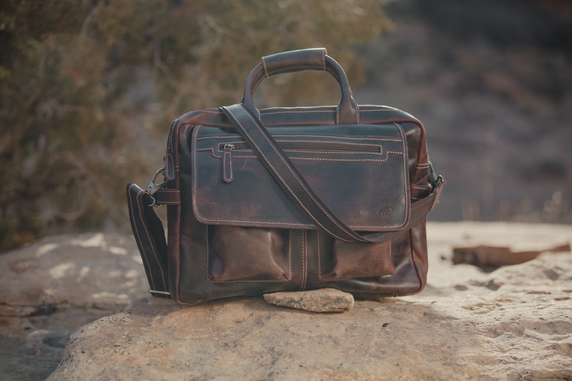Buffalo Leather Pilot Bag - Overture Gifts