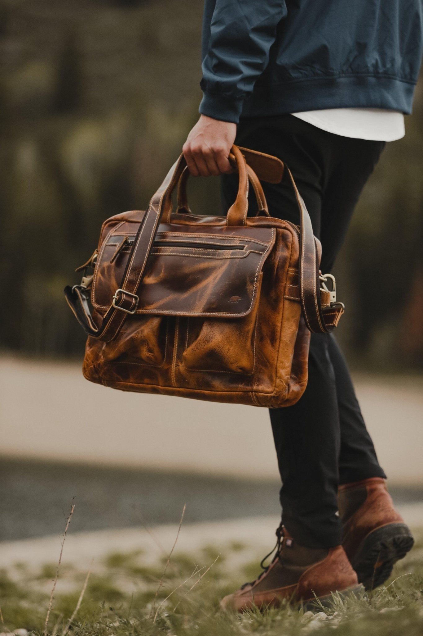 Buffalo Leather Pilot Bag - Overture Gifts