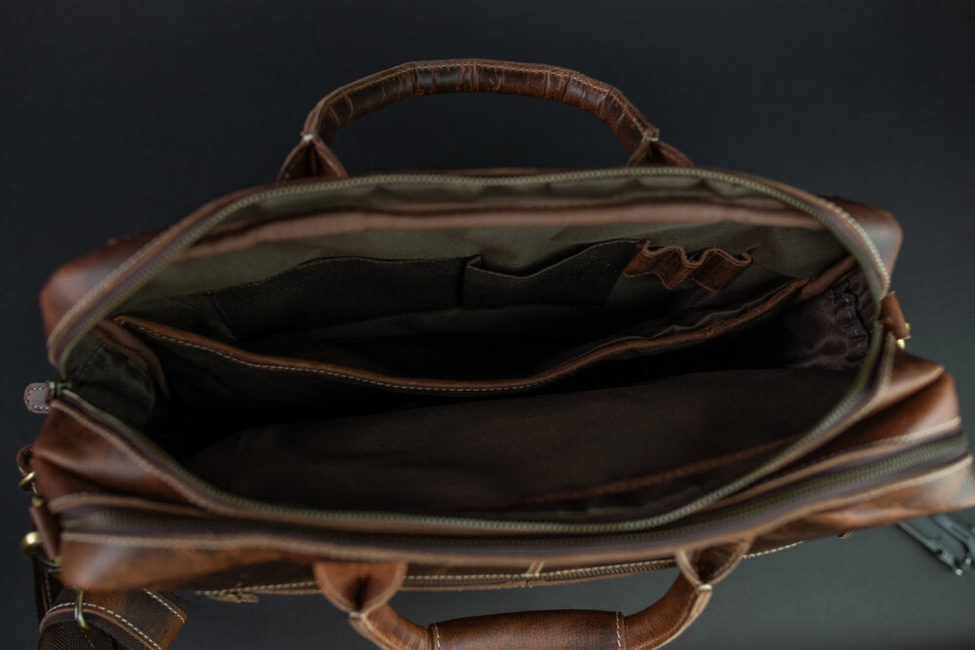 Buffalo Leather Pilot Bag - Overture Gifts