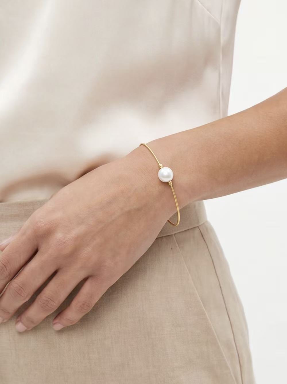 Pearl Orbit Chain Bracelet