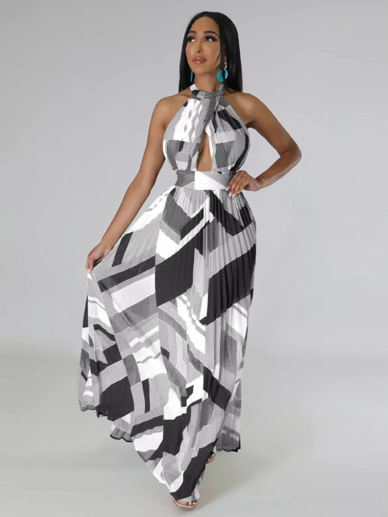 Halter Neck Geometric Print Pleated Maxi Dress