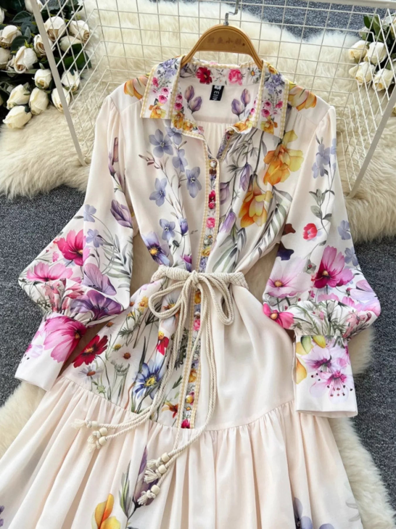 Floral Print Lantern Sleeve Midi Dress