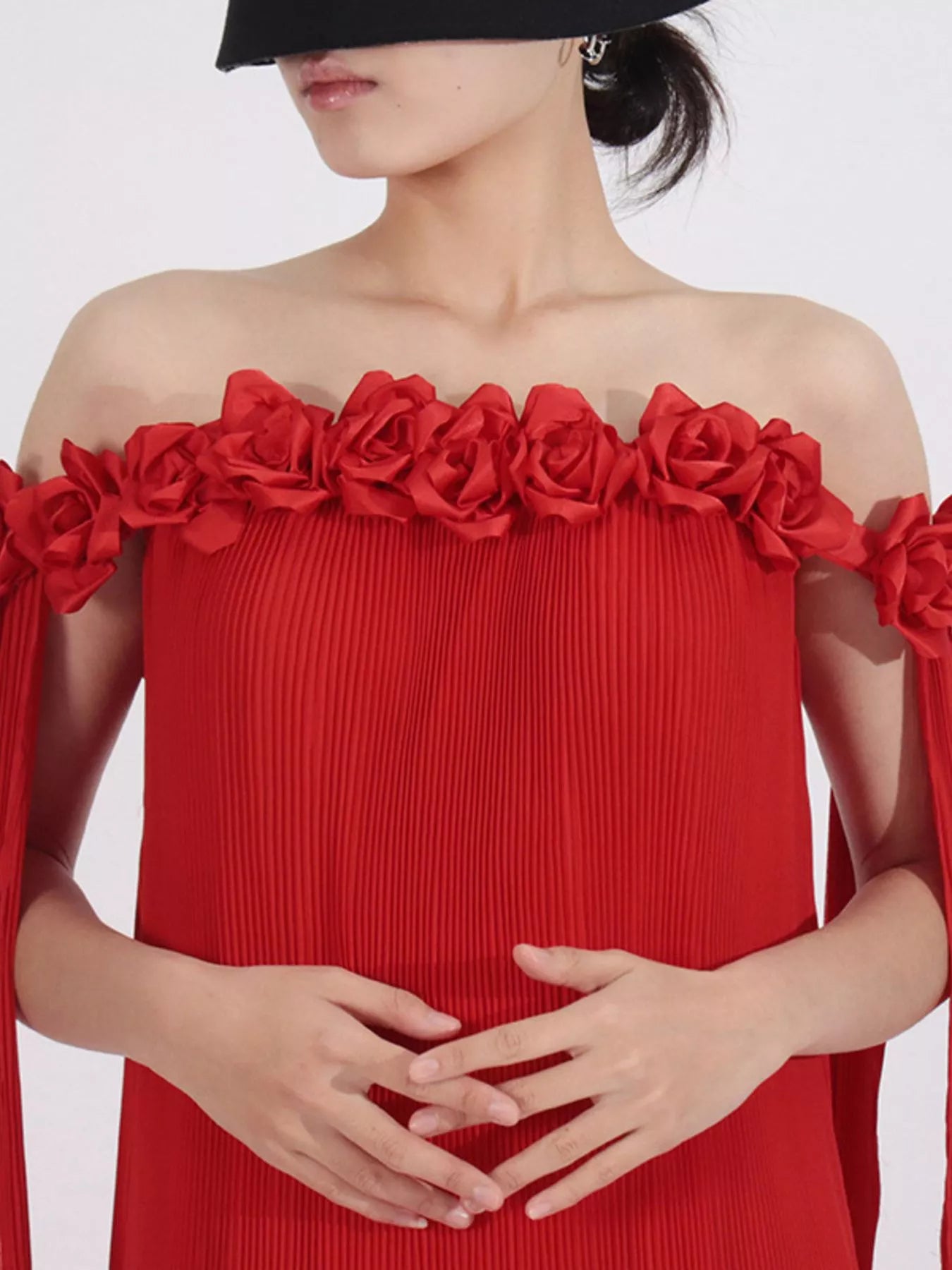 Off-Shoulder Floral Pleated Maxi Dress
