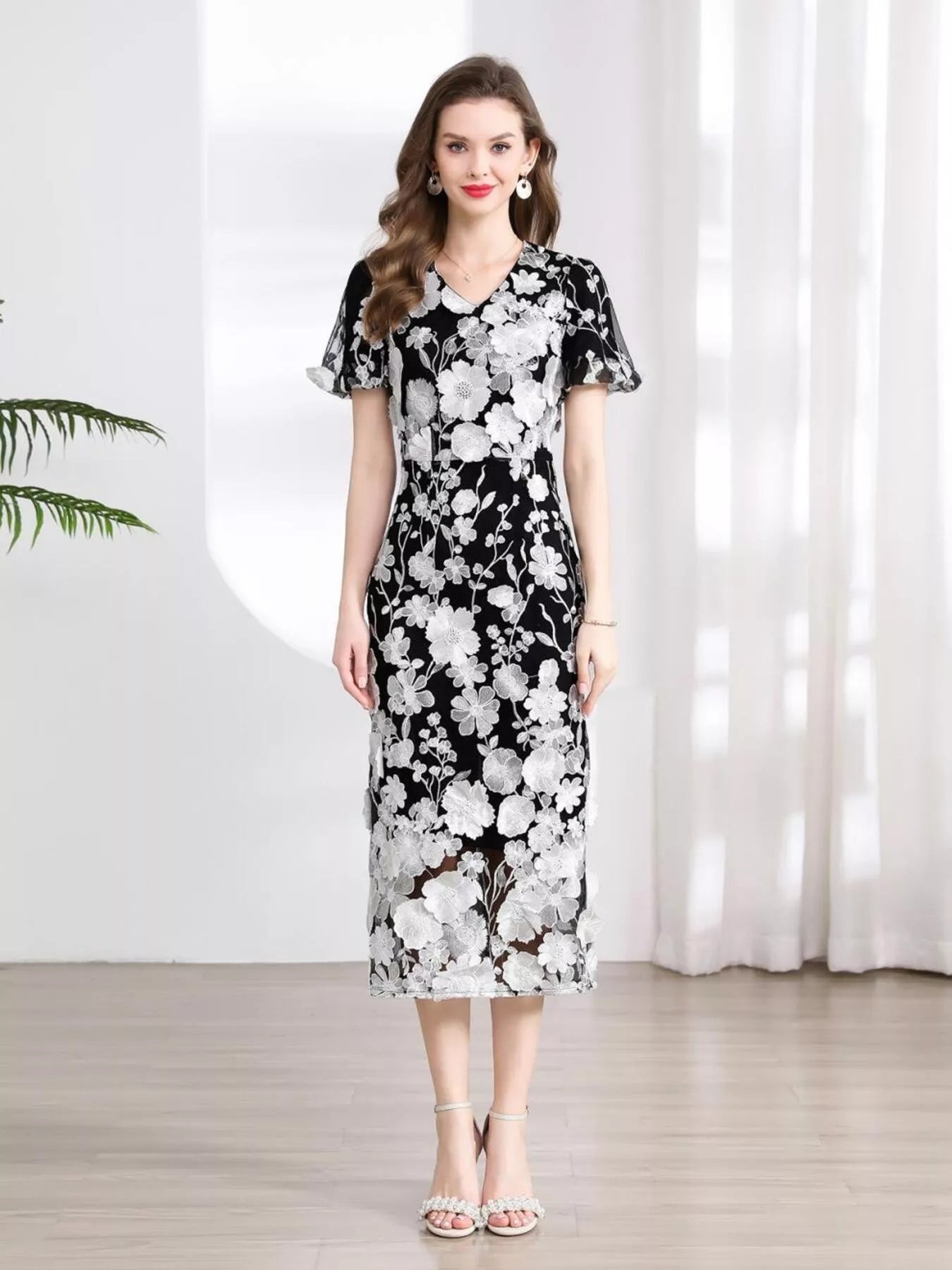 Floral Embroidered Puff Sleeve Midi Dress