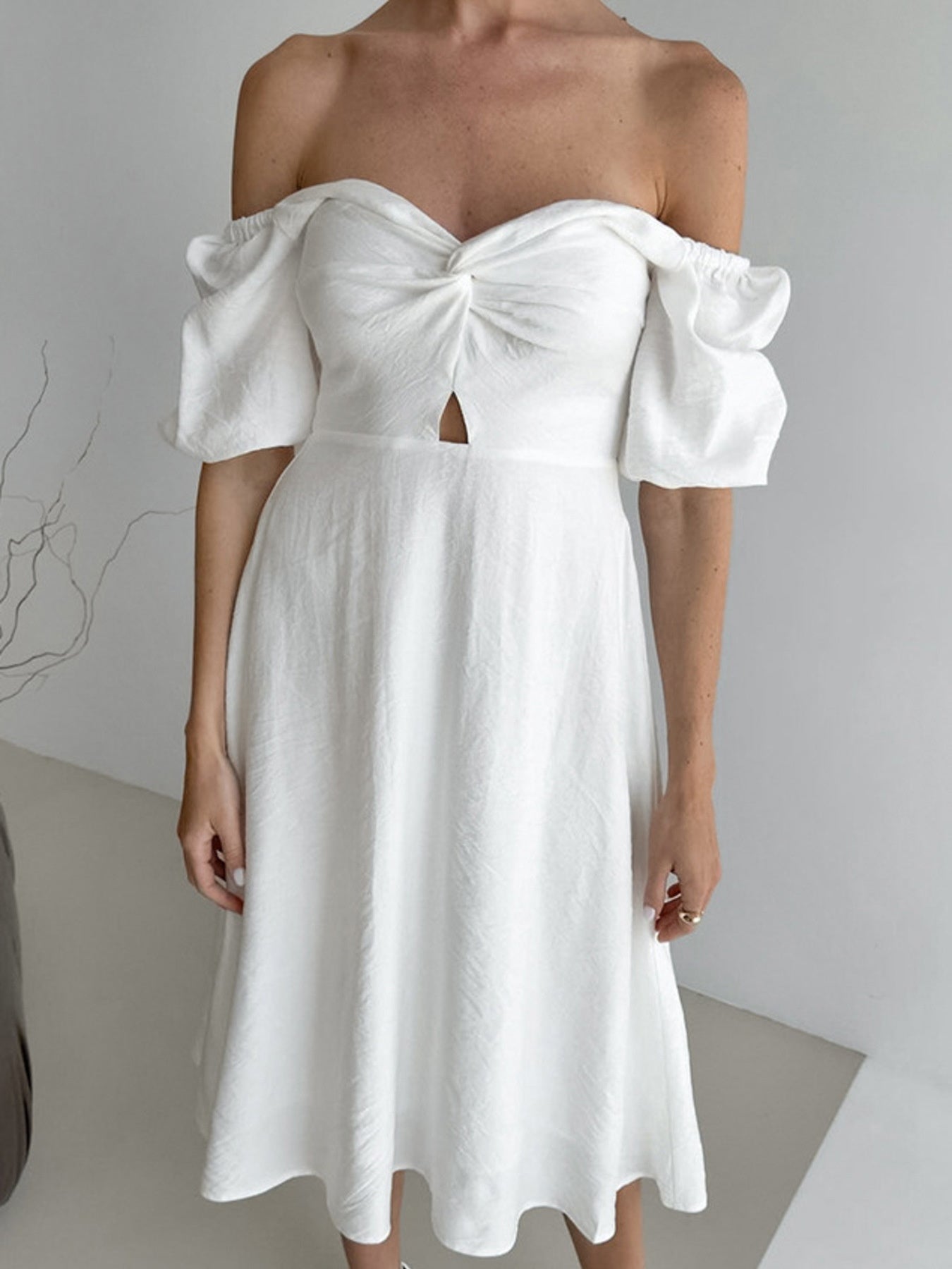 Twisted Front Puff Sleeve Midi Dress