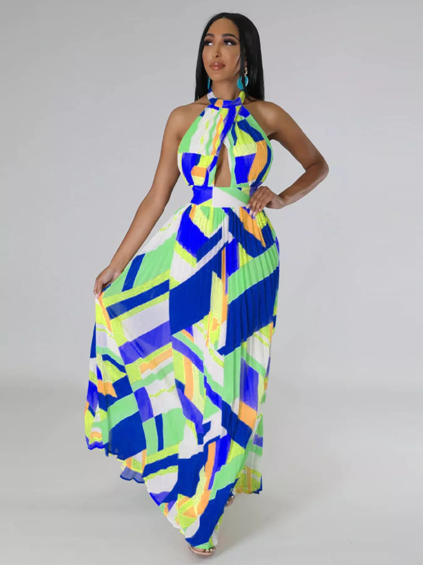 Halter Neck Geometric Print Pleated Maxi Dress