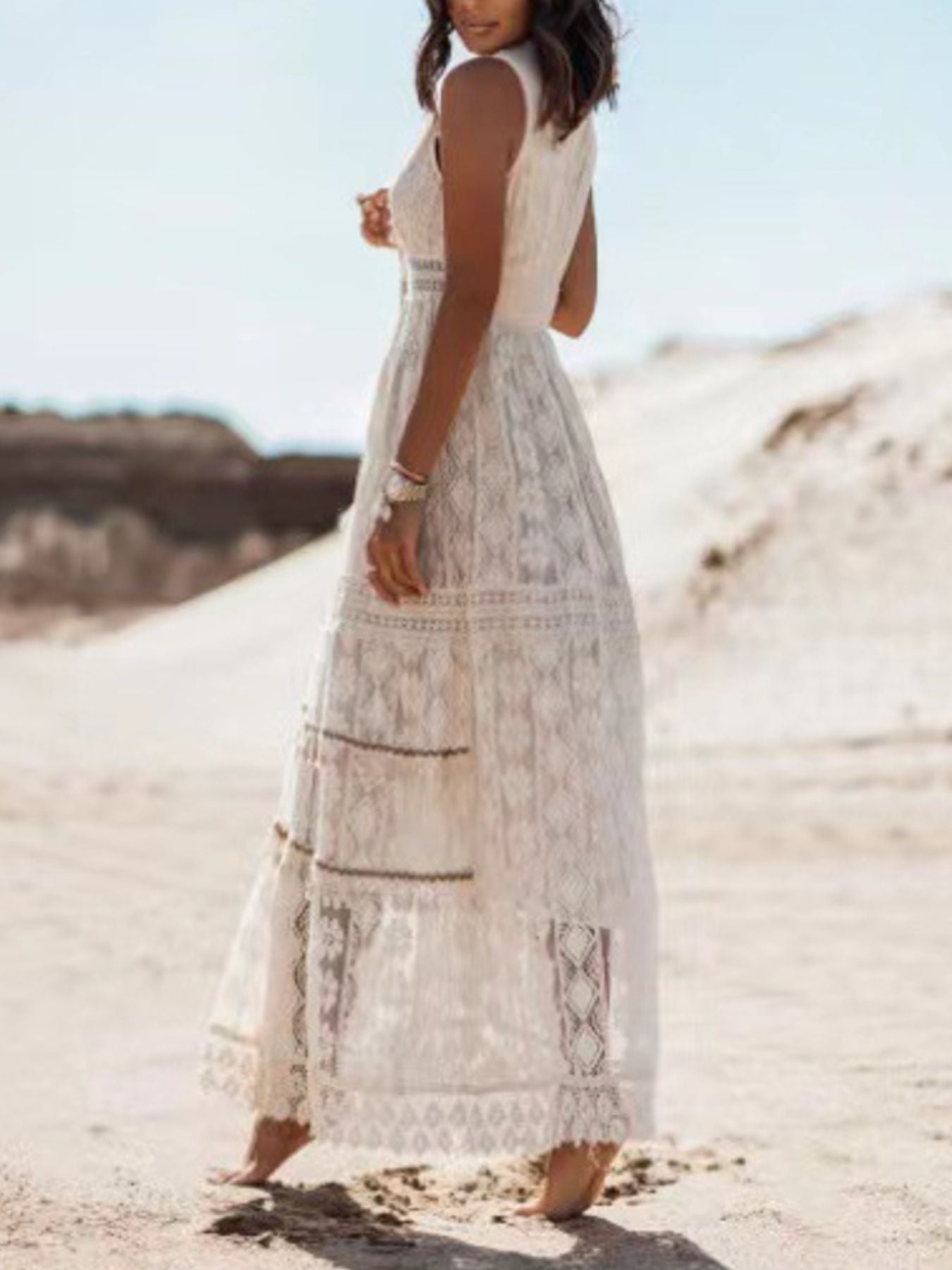 Lace V-Neck Sleeveless Maxi Dress