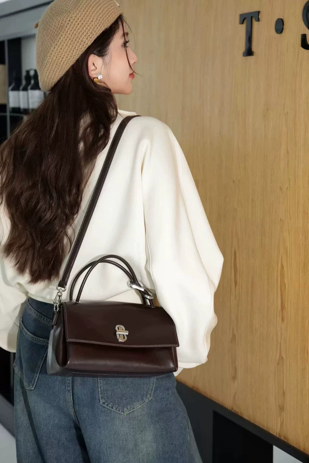 Custom Top-grain Leather Women's Bag With An Elegant, High-end Feel, Light Luxury Handbag, Simple And Stylish, Versatile Crossbody And Shoulder Bag