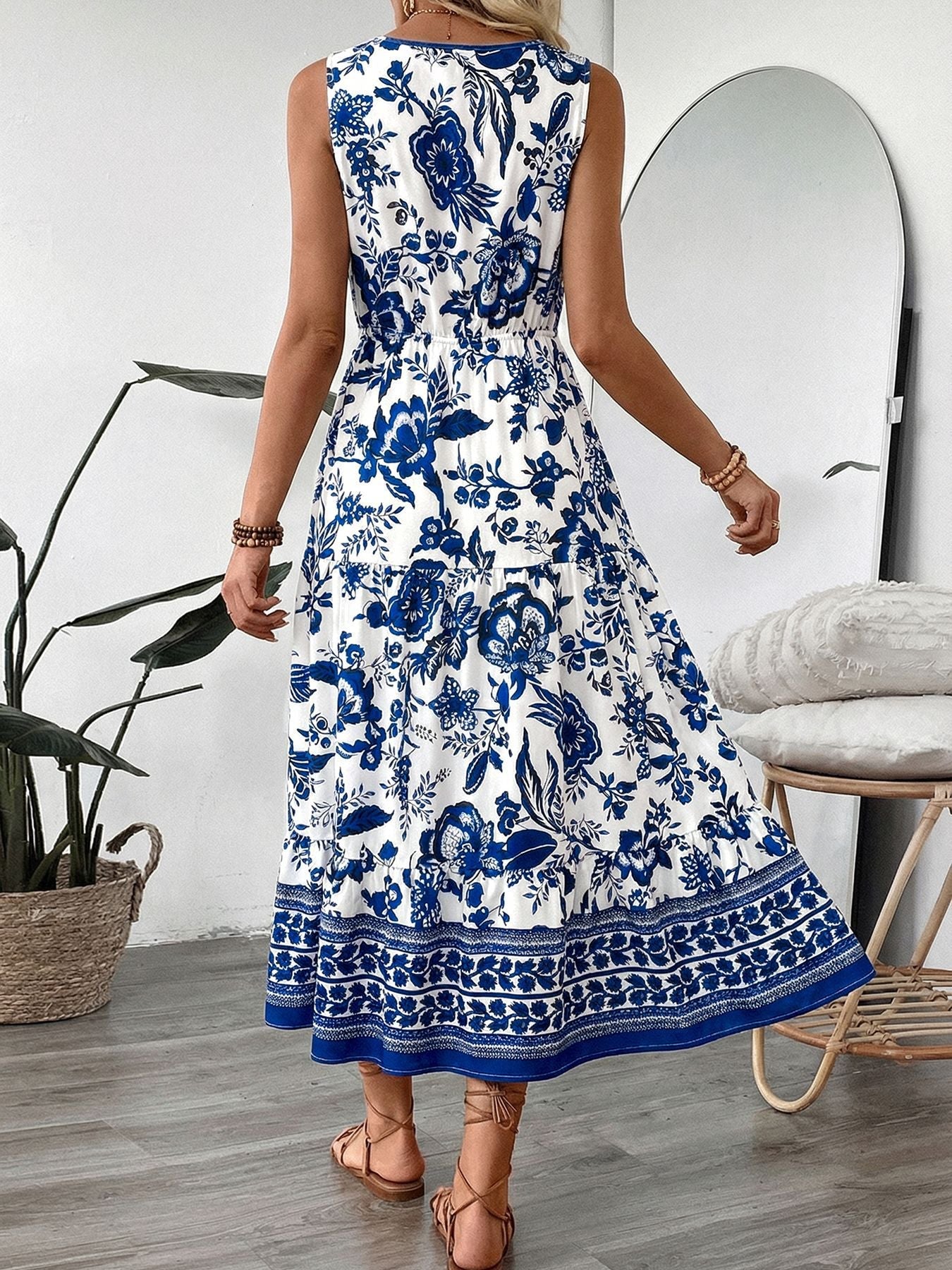 Floral Print Sleeveless V-neck Midi Dress