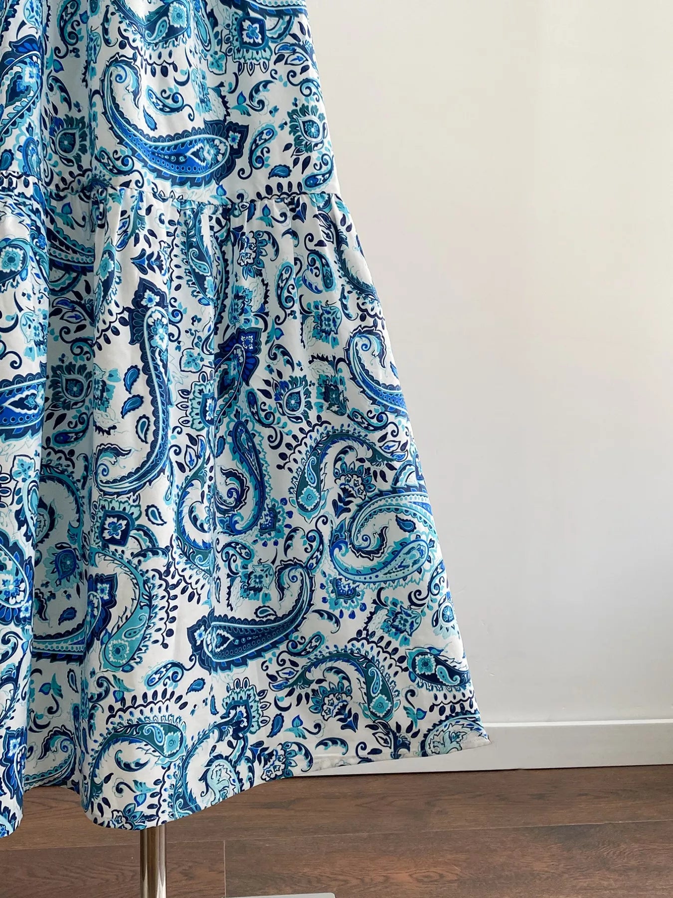 Plus Size Bohemian Paisley Print V-Neck Dress
