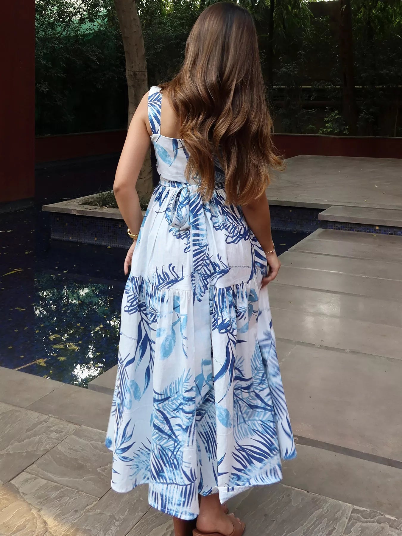 Tropical Print Tiered Maxi Dress