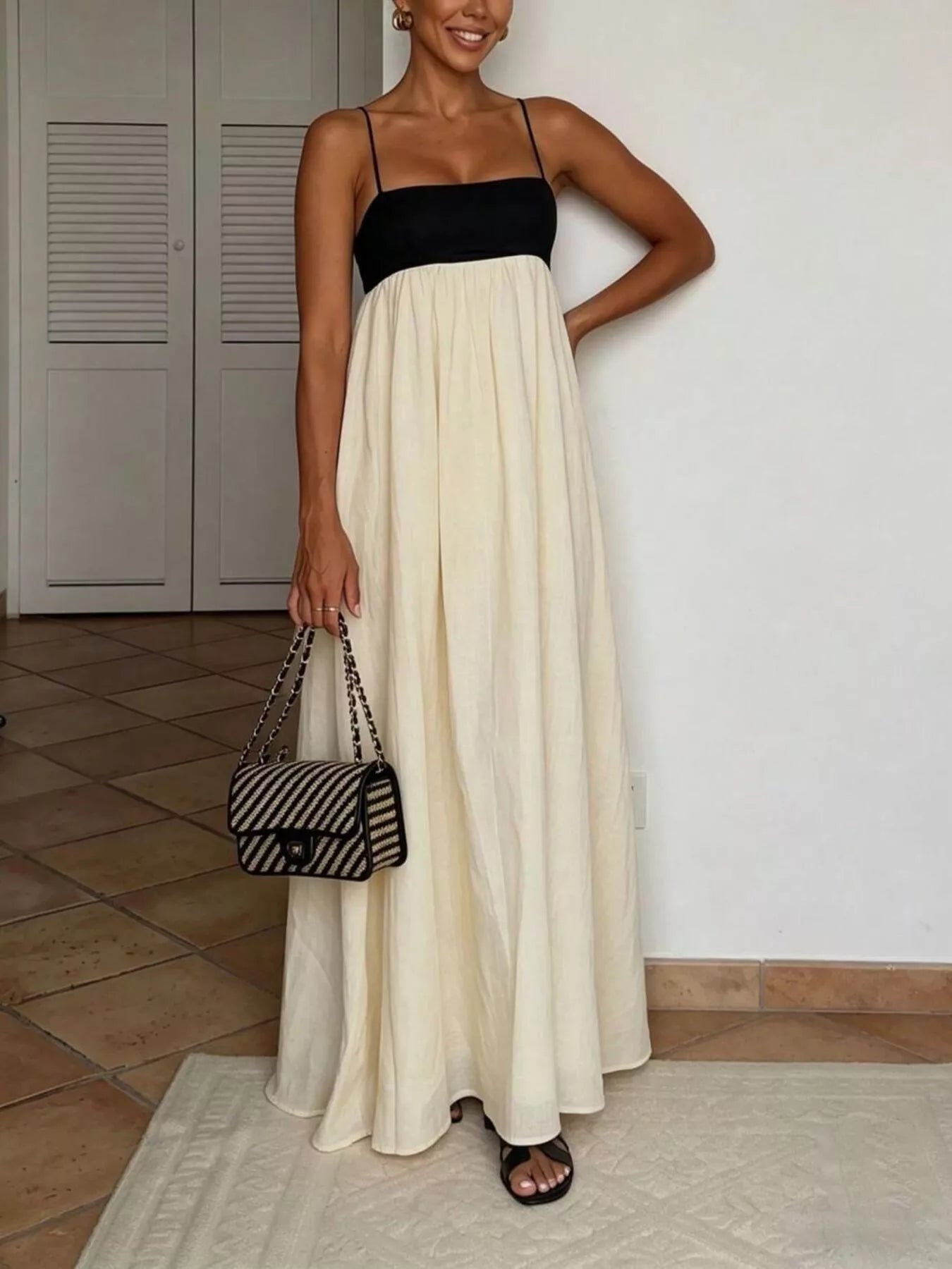 Sleeveless Two-Tone Maxi Dress